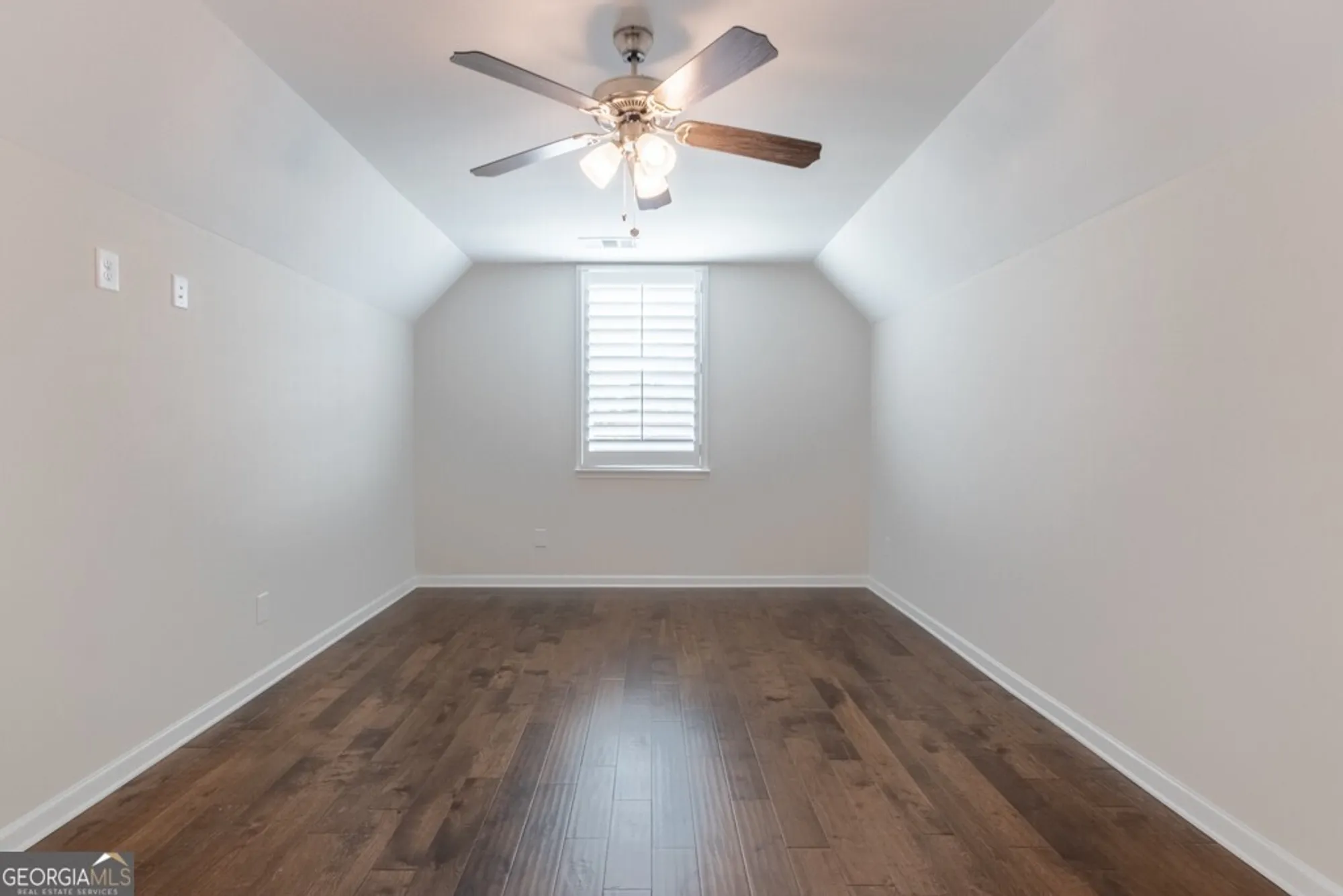 Property Slideshow image 41 of 52 | 601 cork st, Woodstock, GA, 30188