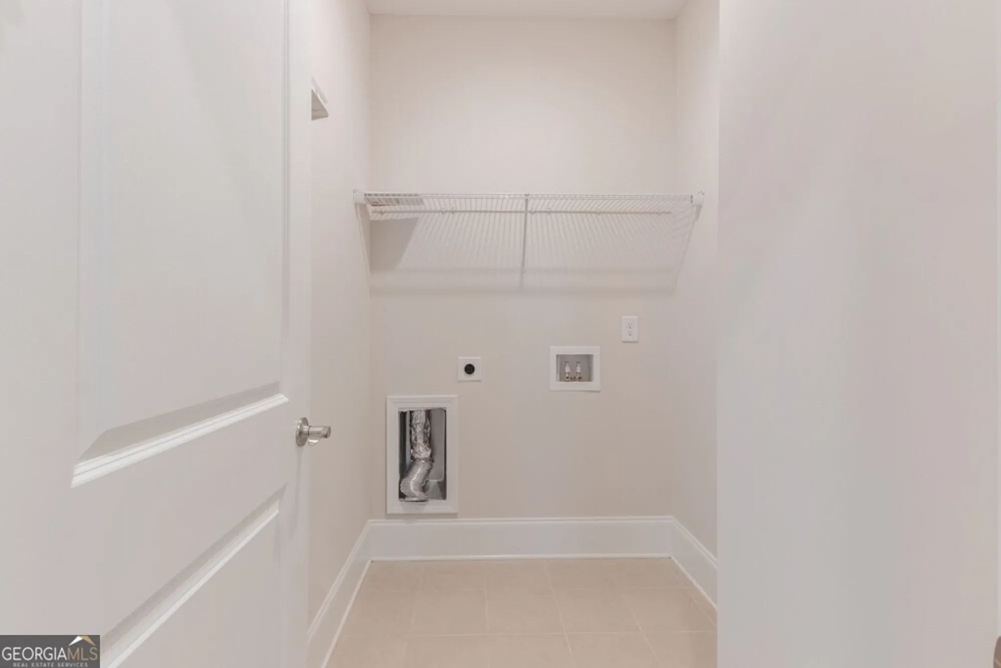 Property Slideshow image 21 of 52 | 601 cork st, Woodstock, GA, 30188