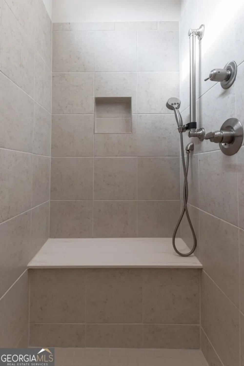 Property Slideshow image 30 of 52 | 601 cork st, Woodstock, GA, 30188