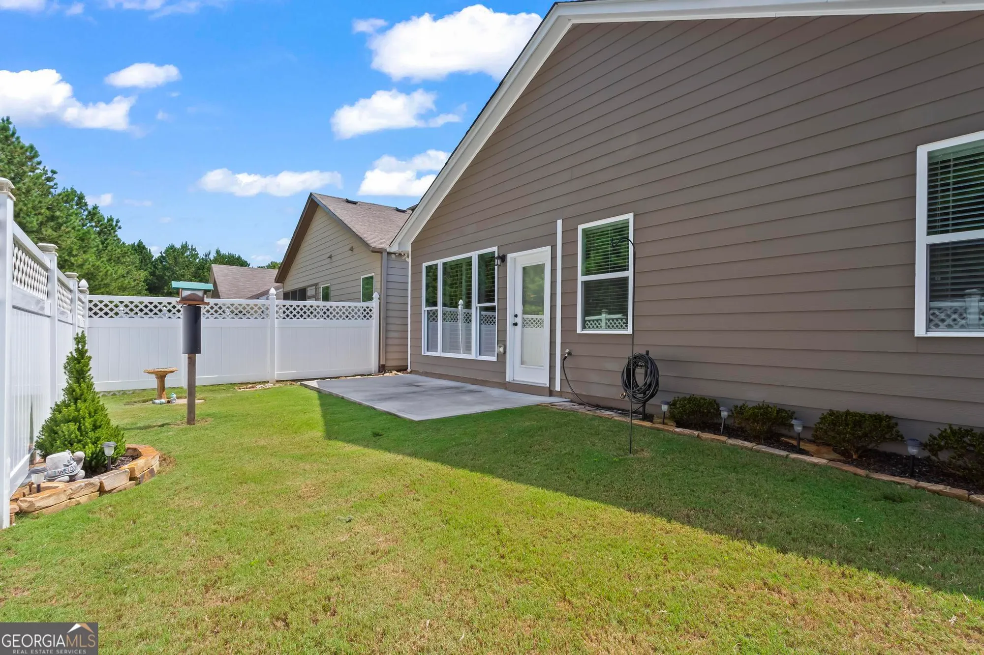 Property Slideshow image 21 of 24 | 145 point view dr, Canton, GA, 30114