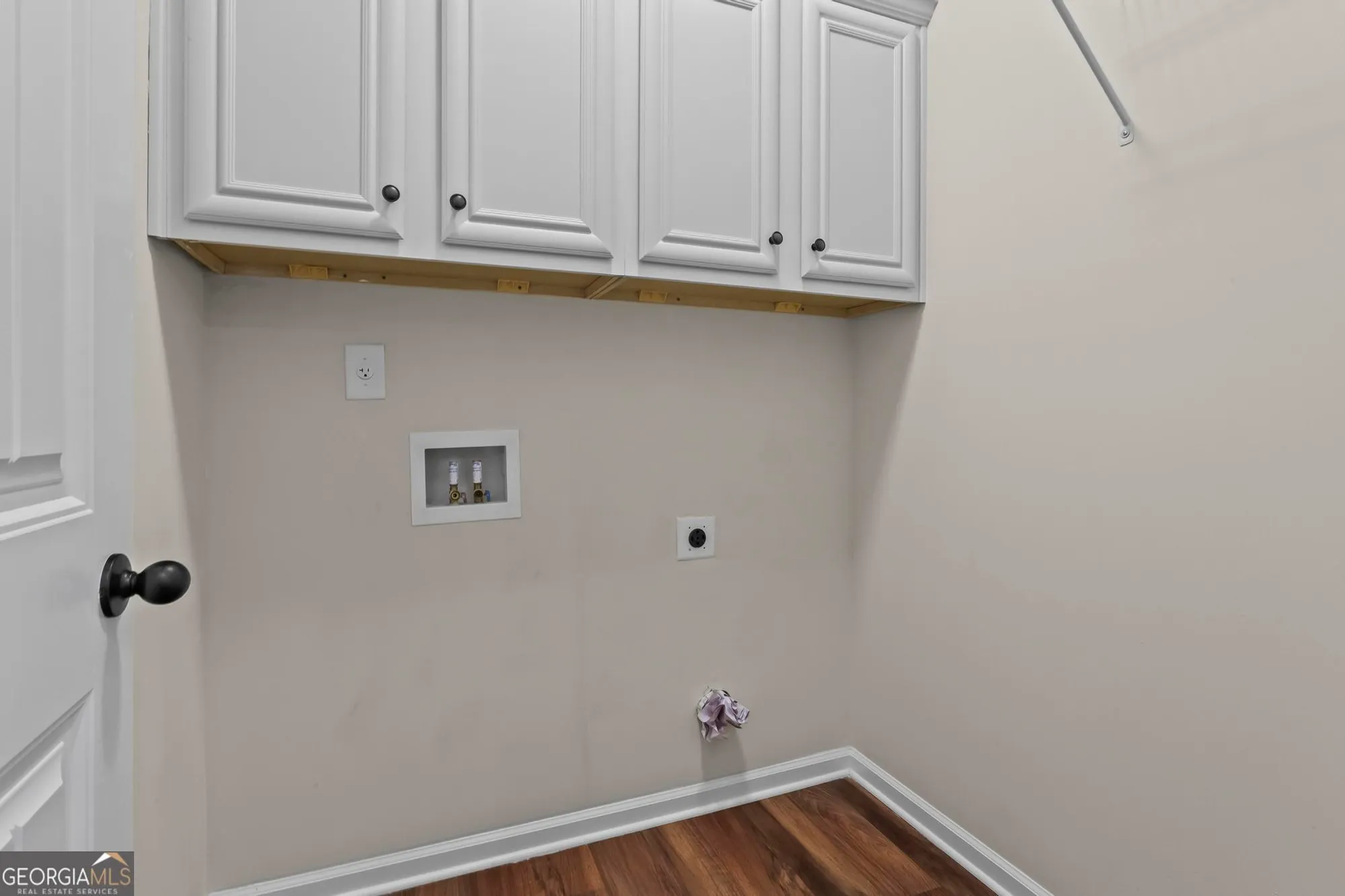 Property Slideshow image 12 of 24 | 145 point view dr, Canton, GA, 30114