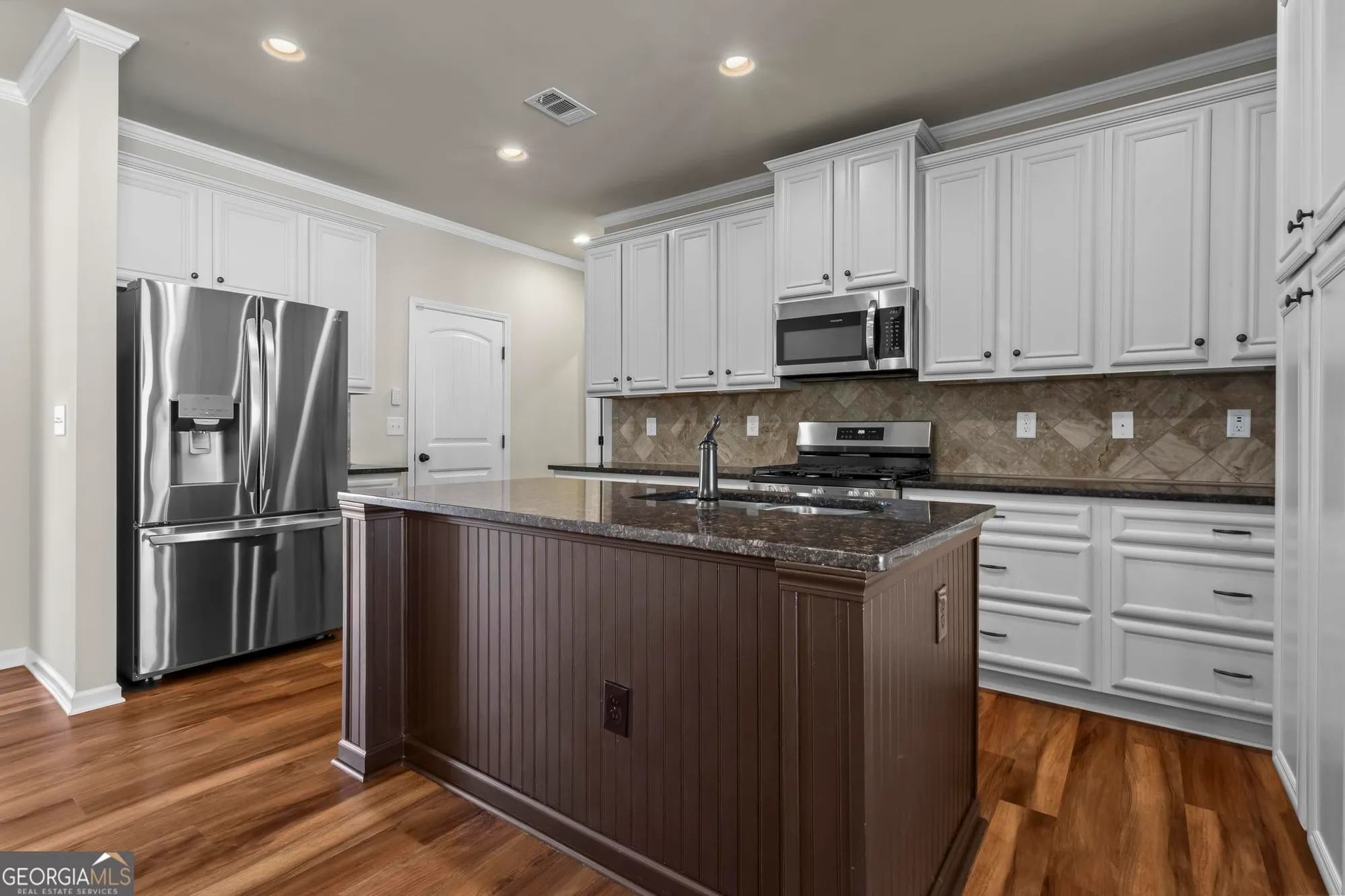 Property Slideshow image 9 of 24 | 145 point view dr, Canton, GA, 30114