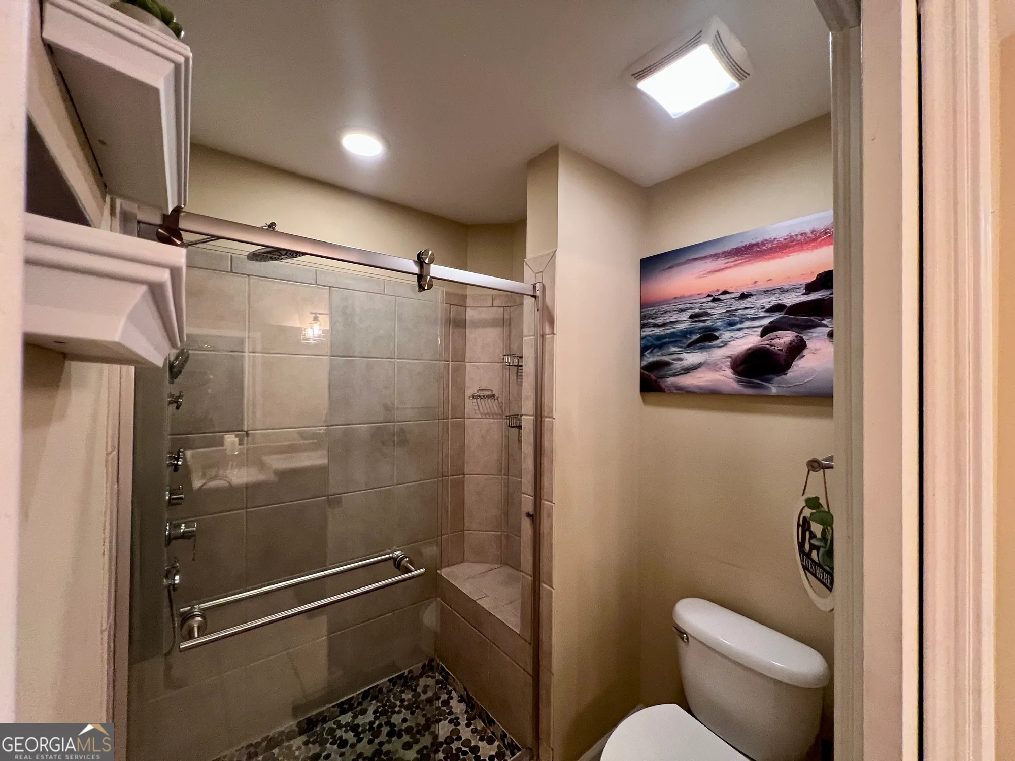 Property Slideshow image 18 of 37 | 405 kenley ct, Mcdonough, GA, 30253