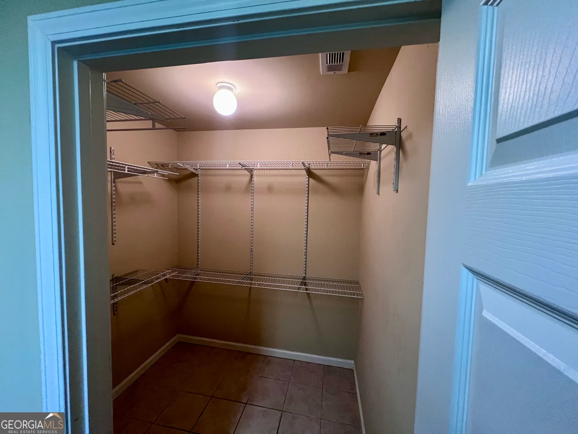 Property Slideshow image 35 of 37 | 405 kenley ct, Mcdonough, GA, 30253