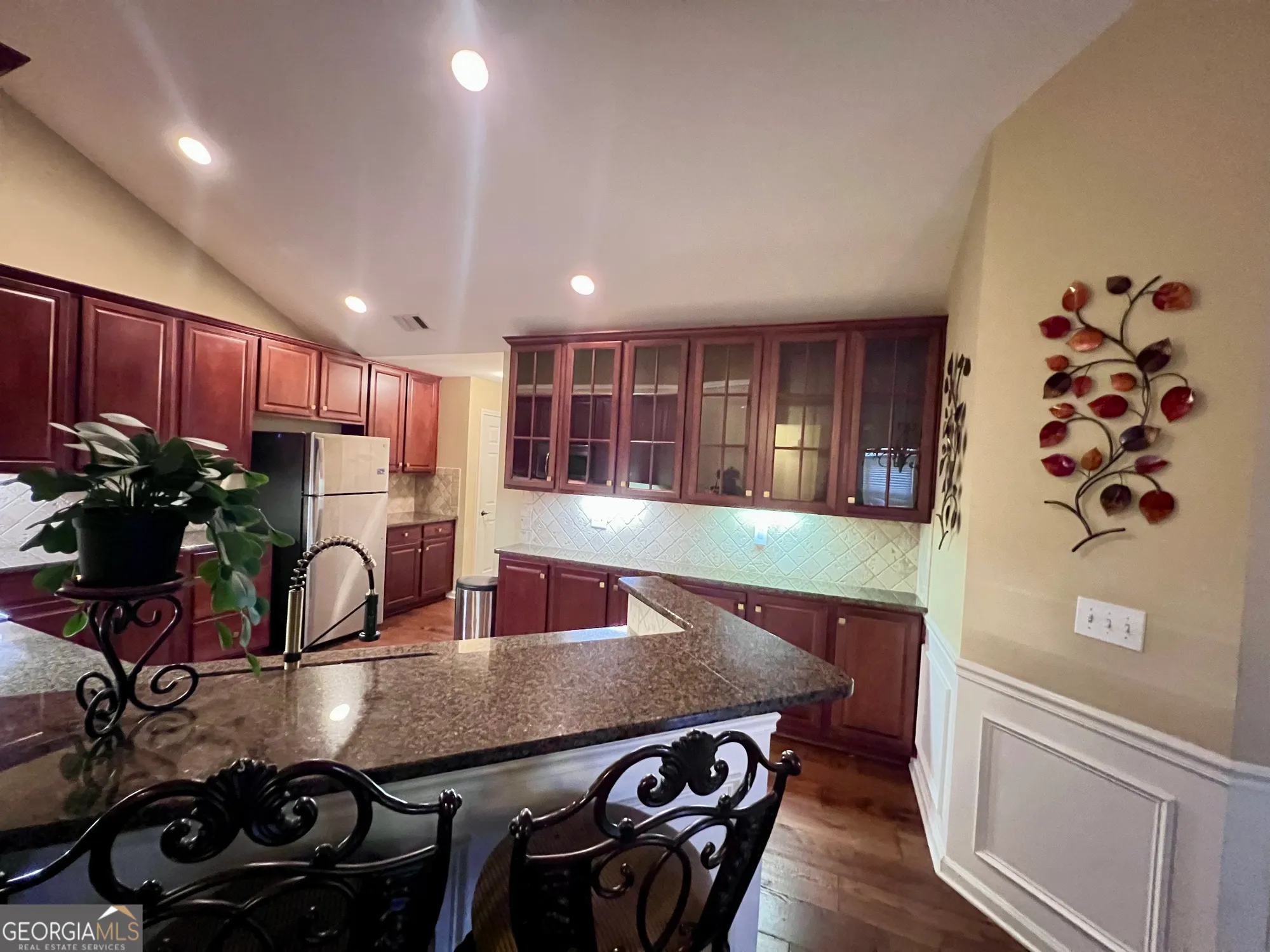 Property Slideshow image 25 of 37 | 405 kenley ct, Mcdonough, GA, 30253