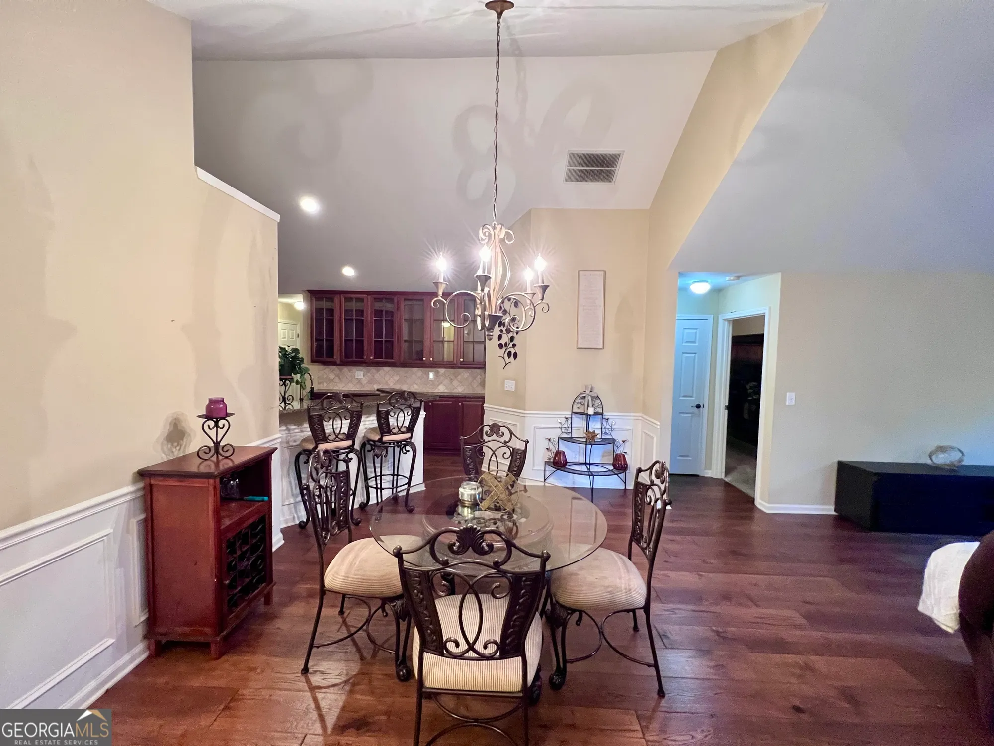 Property Slideshow image 7 of 37 | 405 kenley ct, Mcdonough, GA, 30253