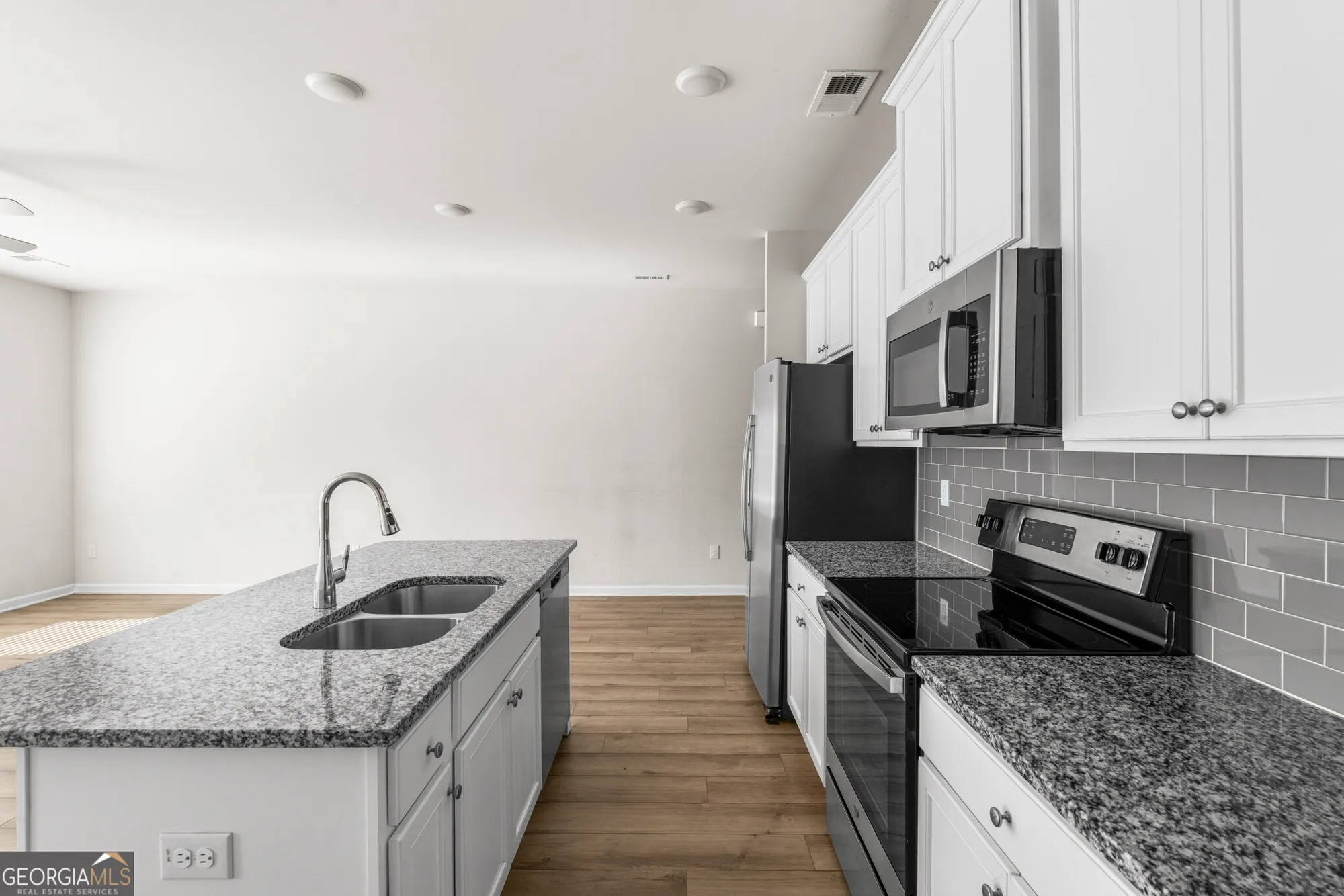 Property Slideshow image 15 of 34 | 4574 bishops ln n/a, Oakwood, GA, 30566