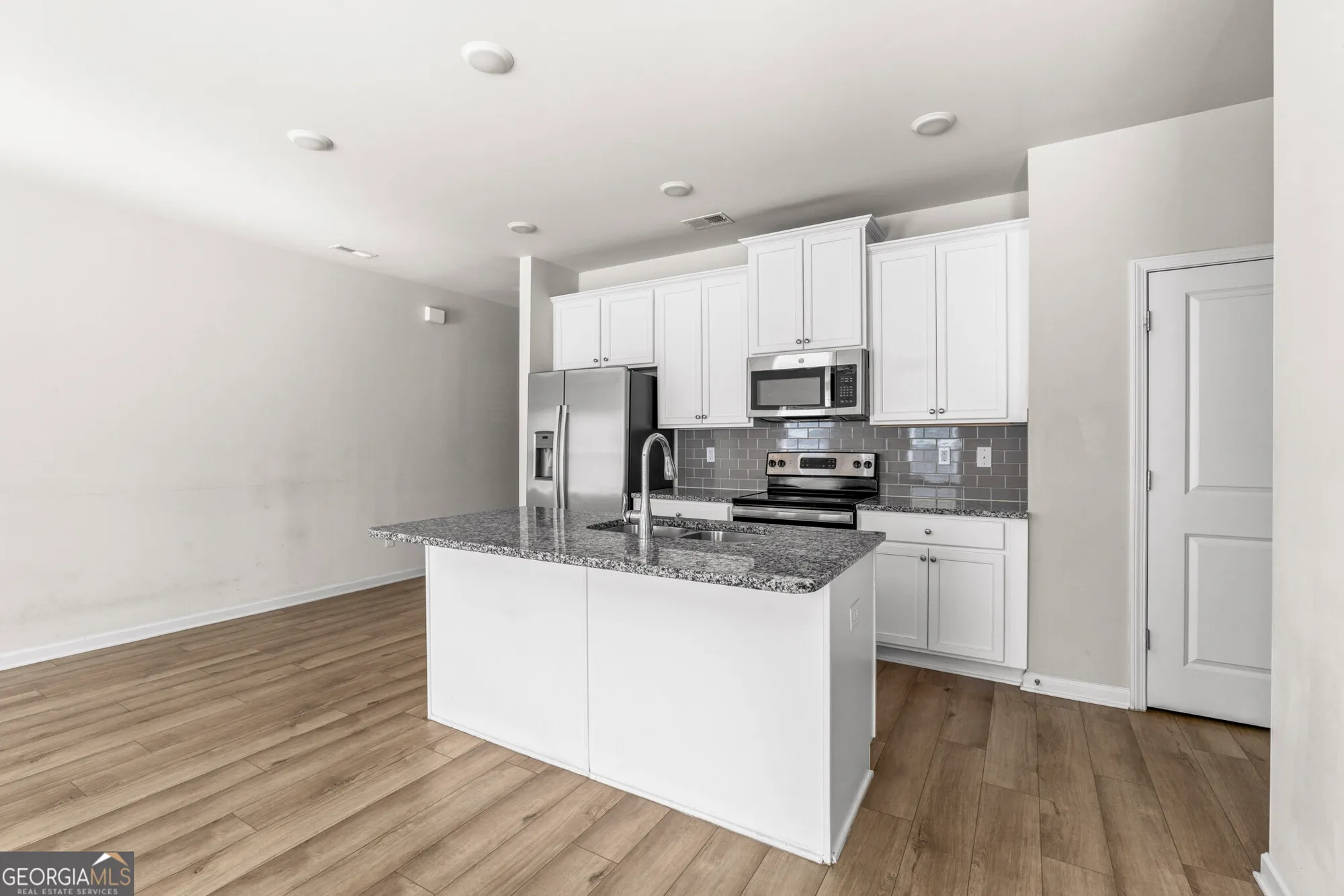 Property Slideshow image 12 of 34 | 4574 bishops ln n/a, Oakwood, GA, 30566