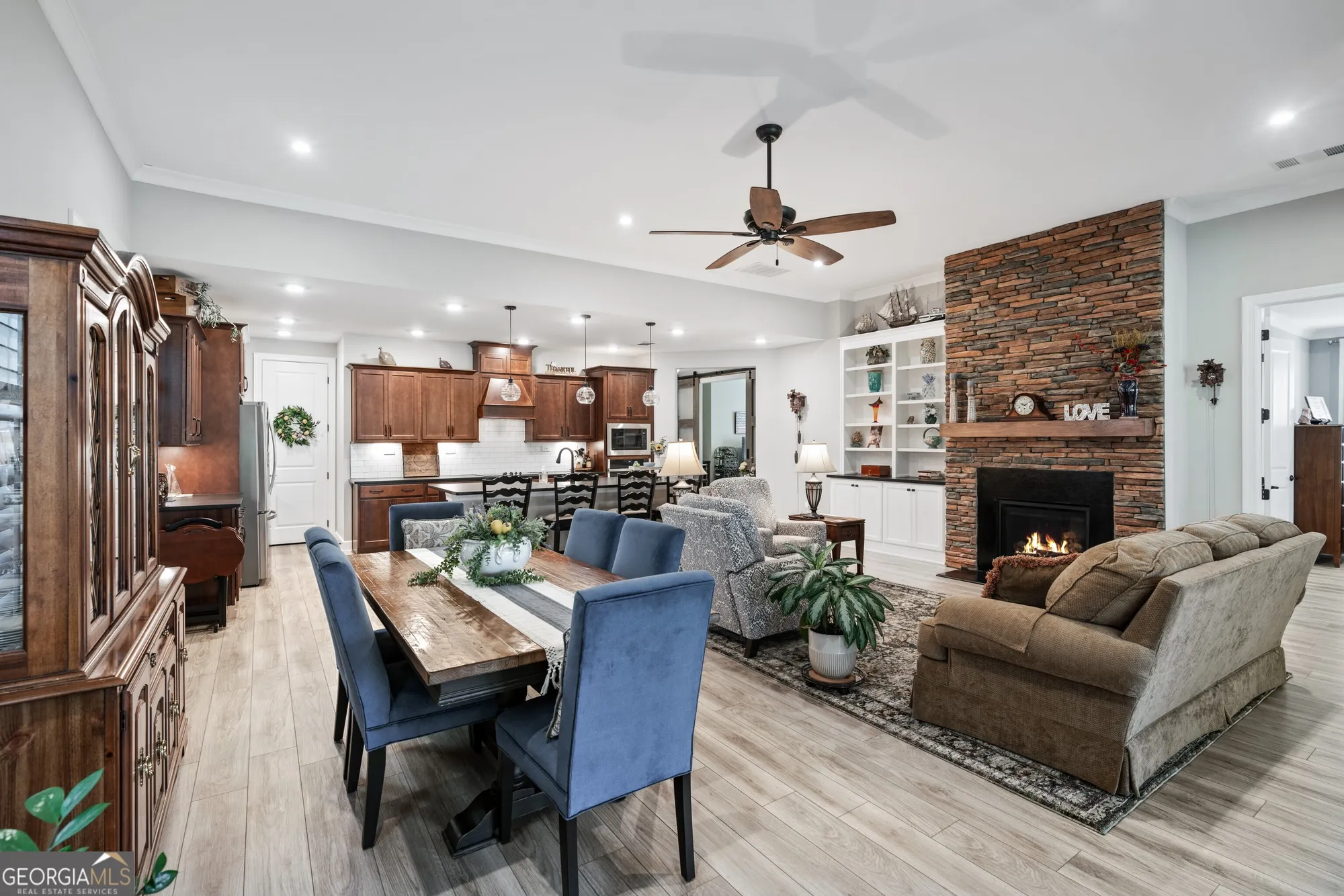 Property Slideshow image 15 of 76 | 310 chatuge dr # 1, Hoschton, GA, 30548