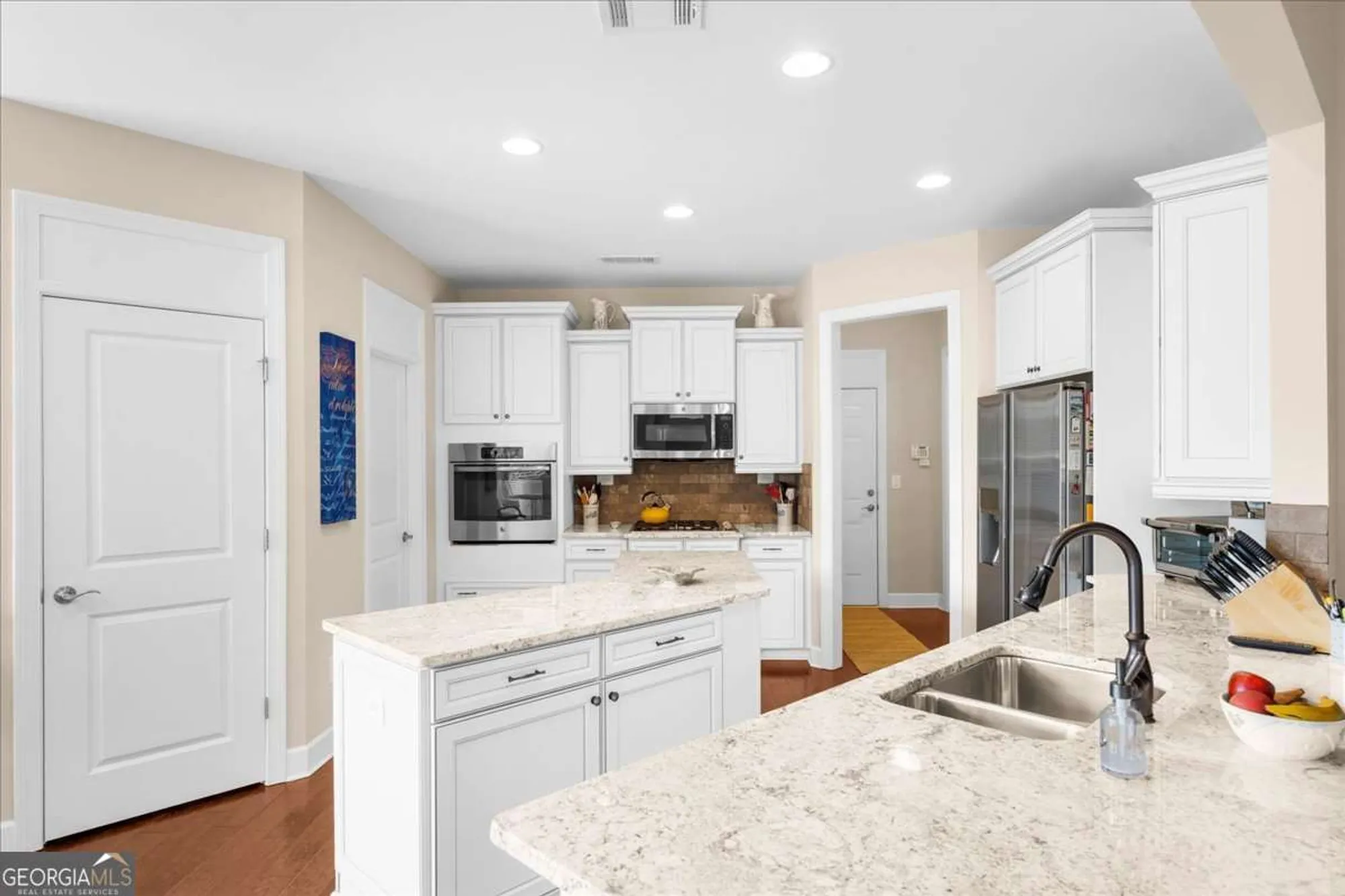 Property Slideshow image 18 of 77 | 3709 maple shade dr, Gainesville, GA, 30504