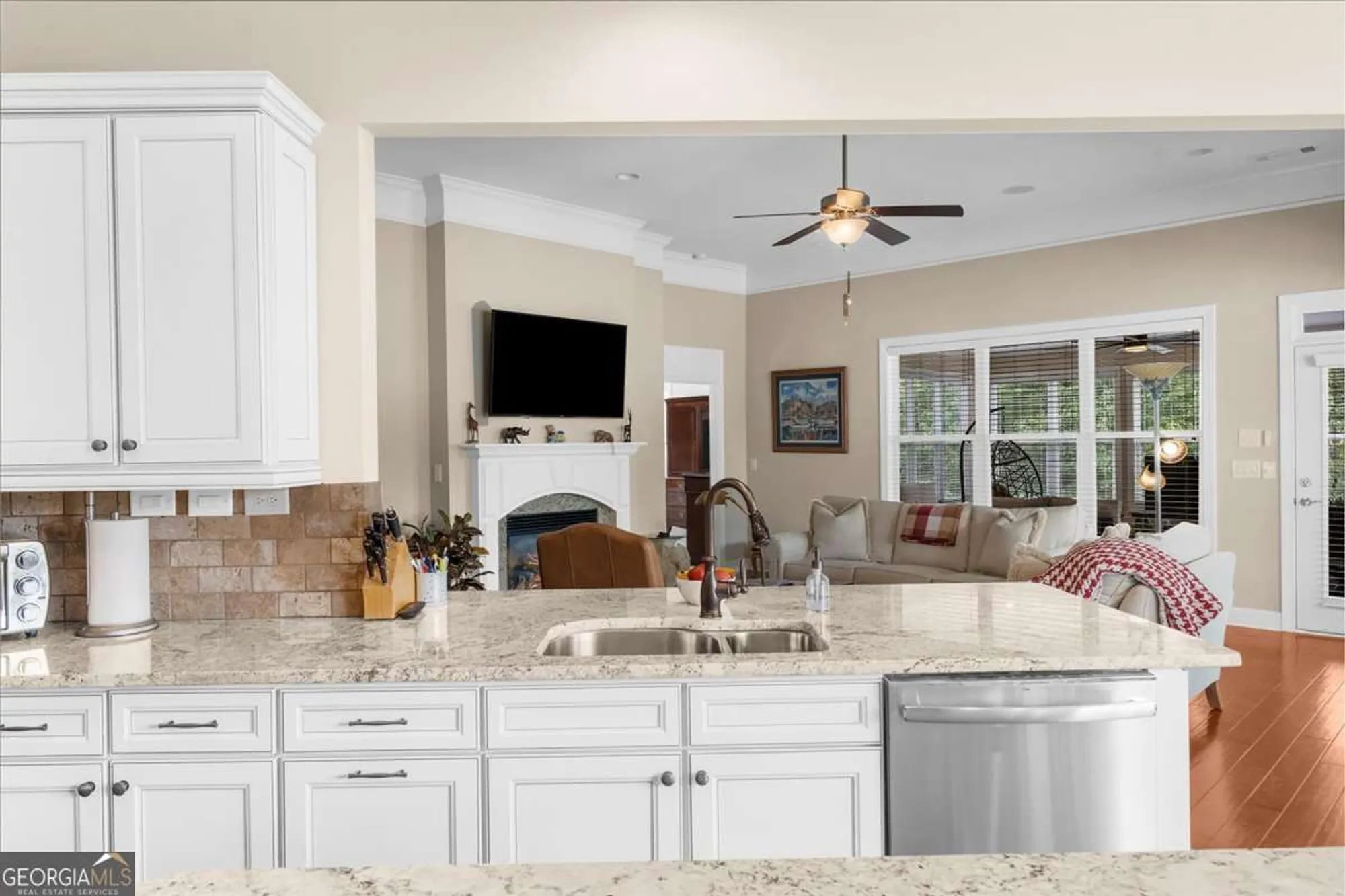 Property Slideshow image 21 of 77 | 3709 maple shade dr, Gainesville, GA, 30504