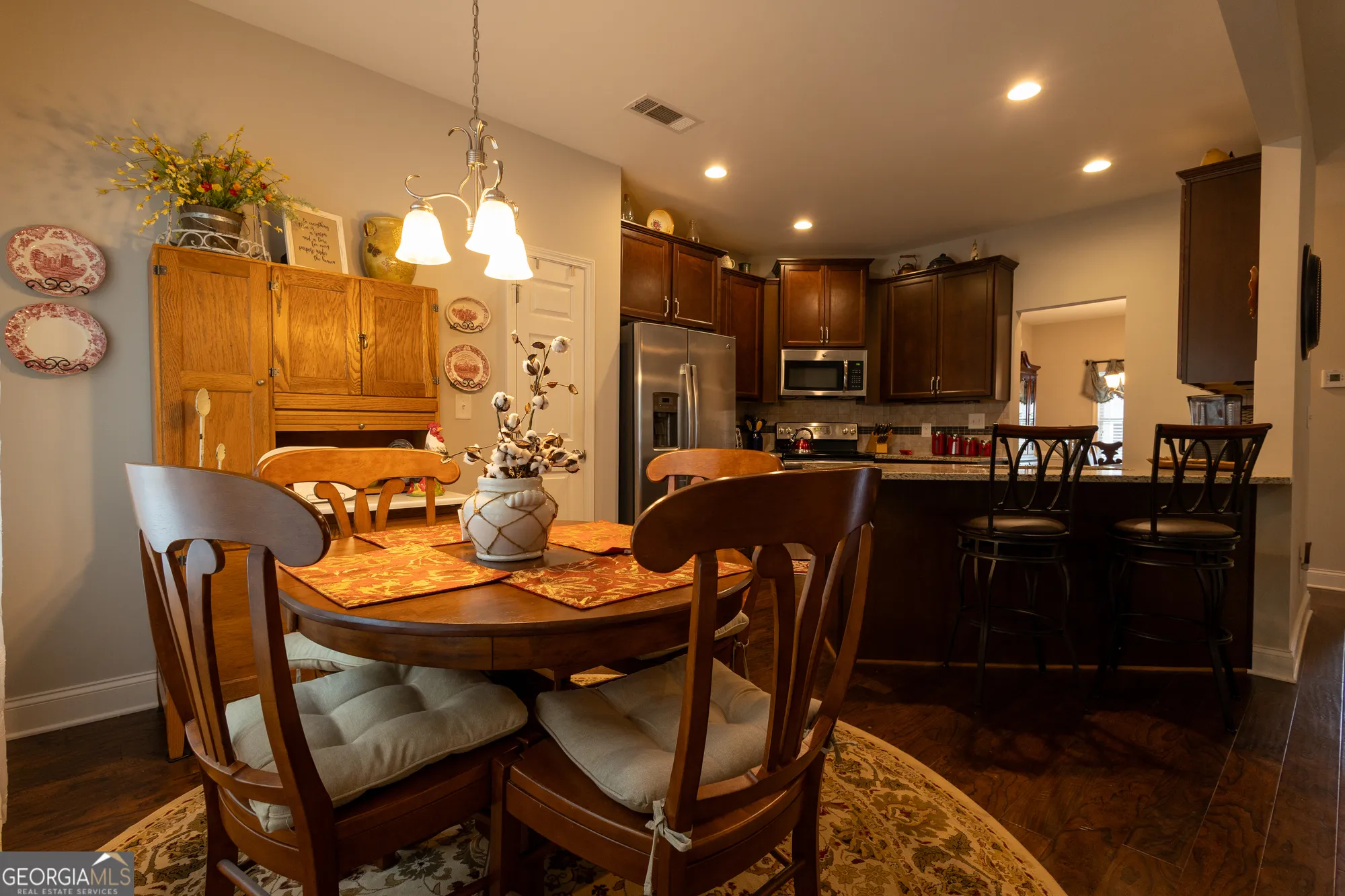 Property Slideshow image 19 of 32 | 215 park place trl, Social Circle, GA, 30025