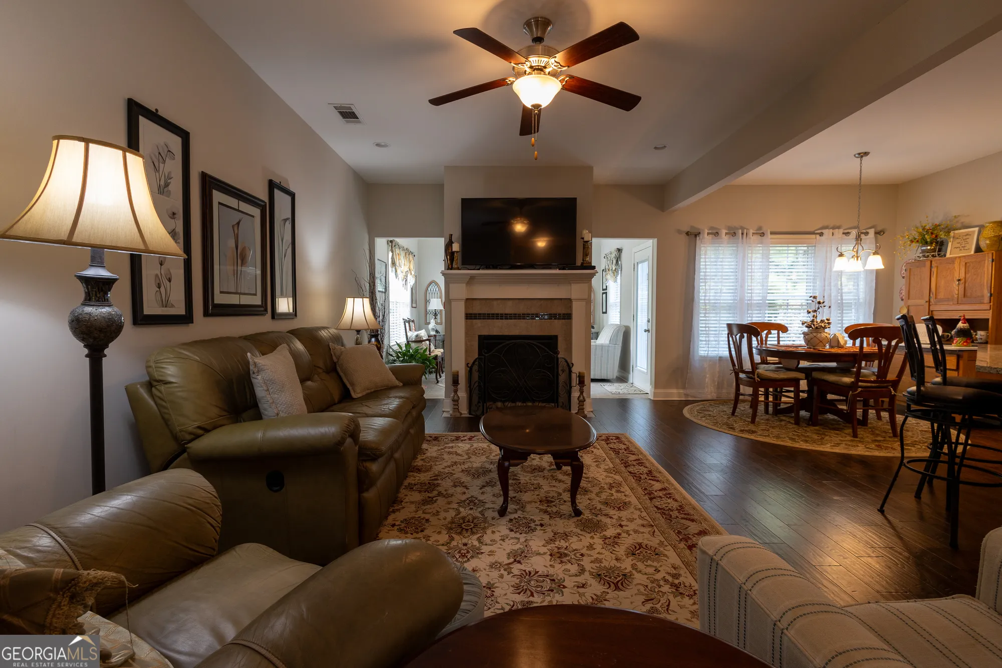 Property Slideshow image 4 of 32 | 215 park place trl, Social Circle, GA, 30025