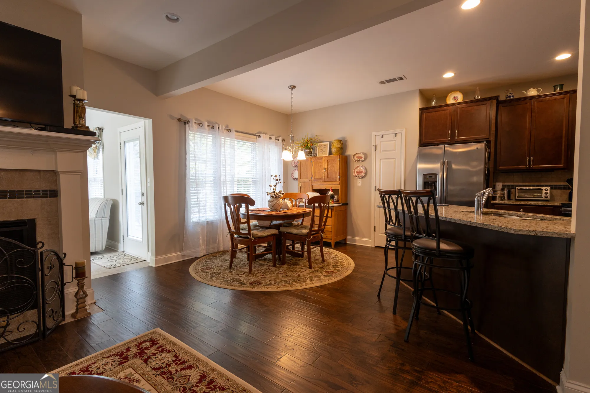 Property Slideshow image 6 of 32 | 215 park place trl, Social Circle, GA, 30025