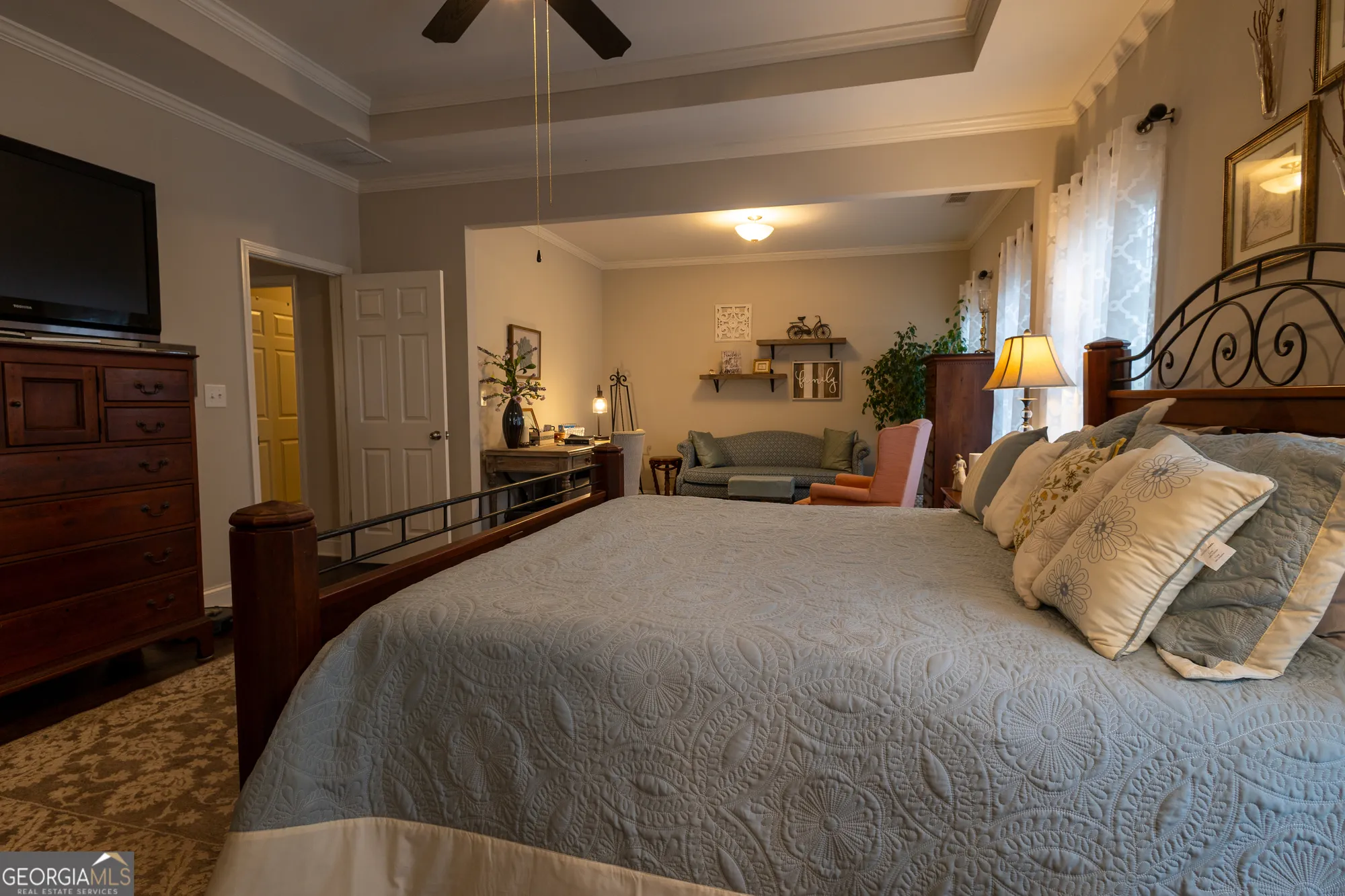 Property Slideshow image 13 of 32 | 215 park place trl, Social Circle, GA, 30025