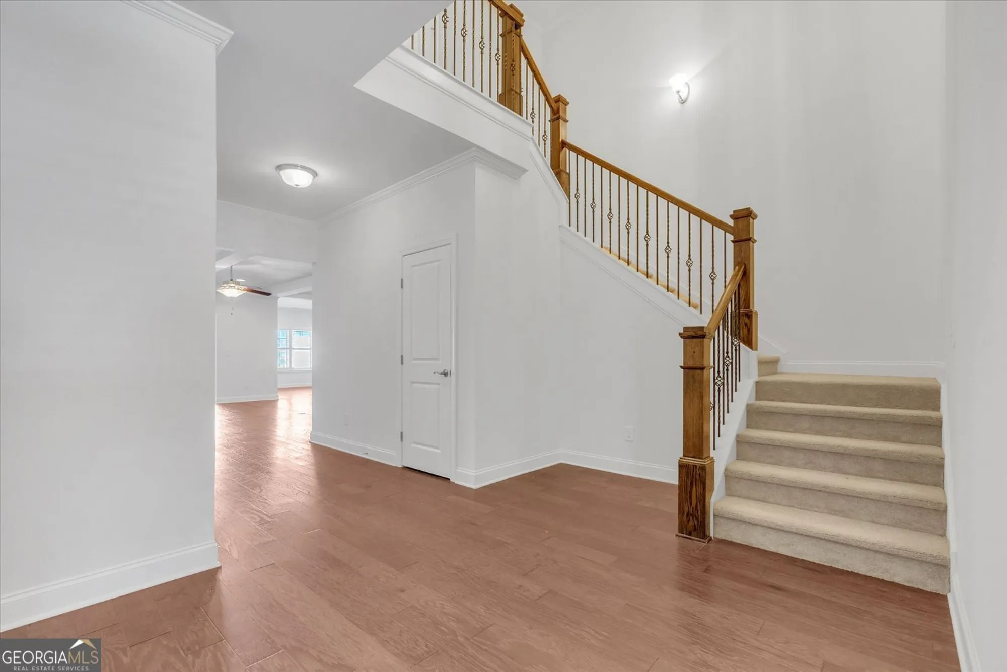 Property Slideshow image 19 of 37 | 217 sweetbriar club dr, Woodstock, GA, 30188