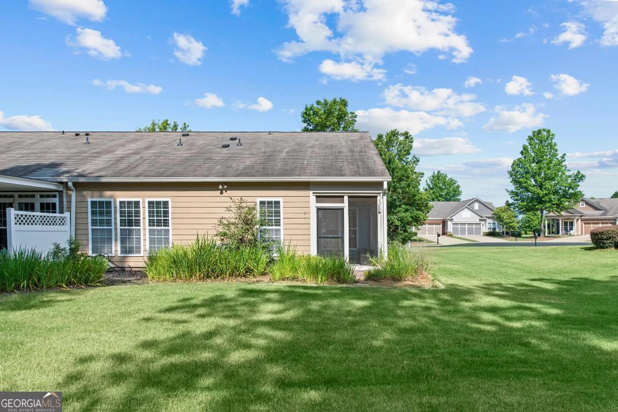 Property Slideshow image 8 of 64 | 1211 flat rock st, Greensboro, GA, 30642