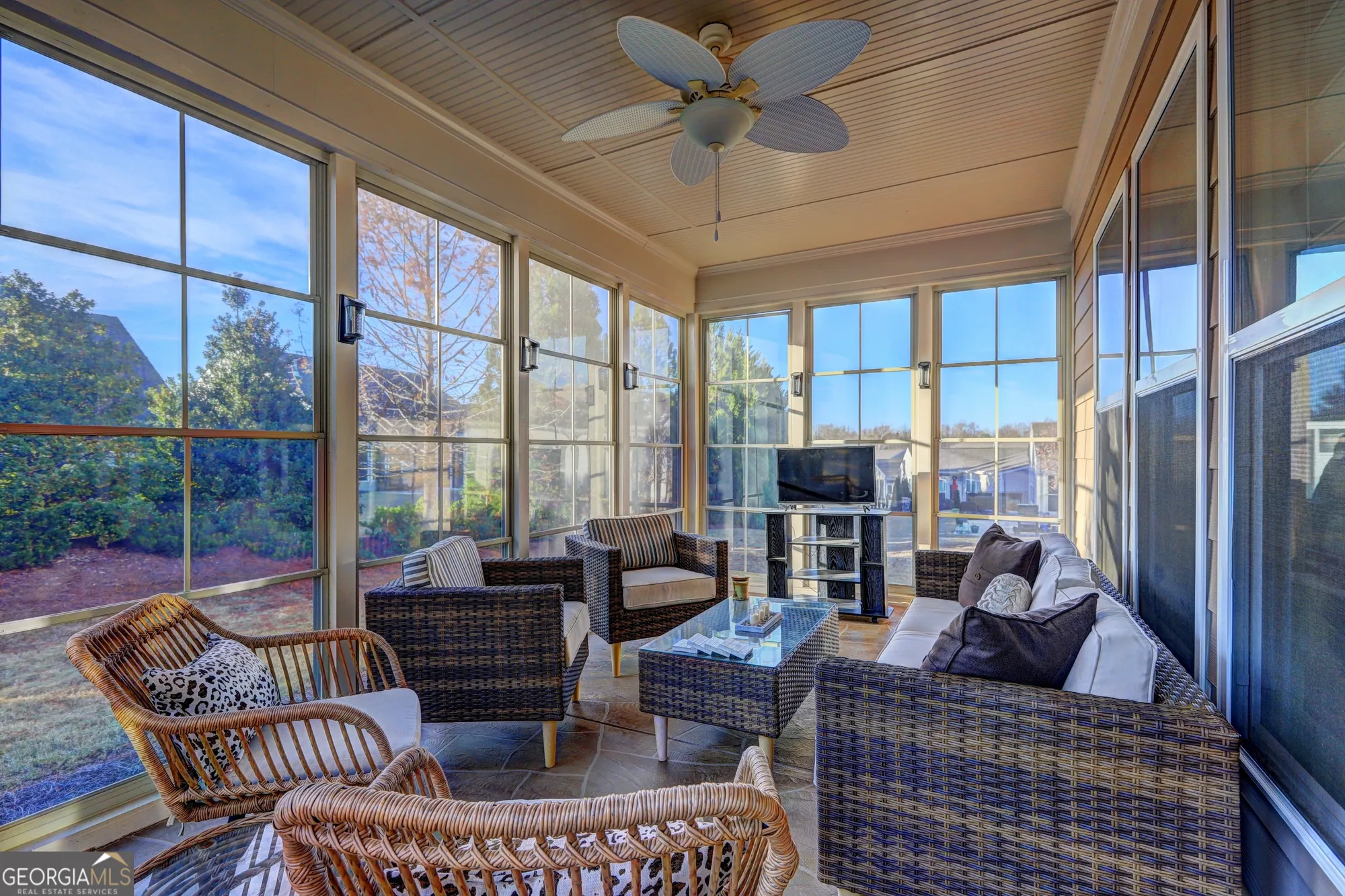 Property Slideshow image 9 of 31 | 757 firefly ct, Griffin, GA, 30223