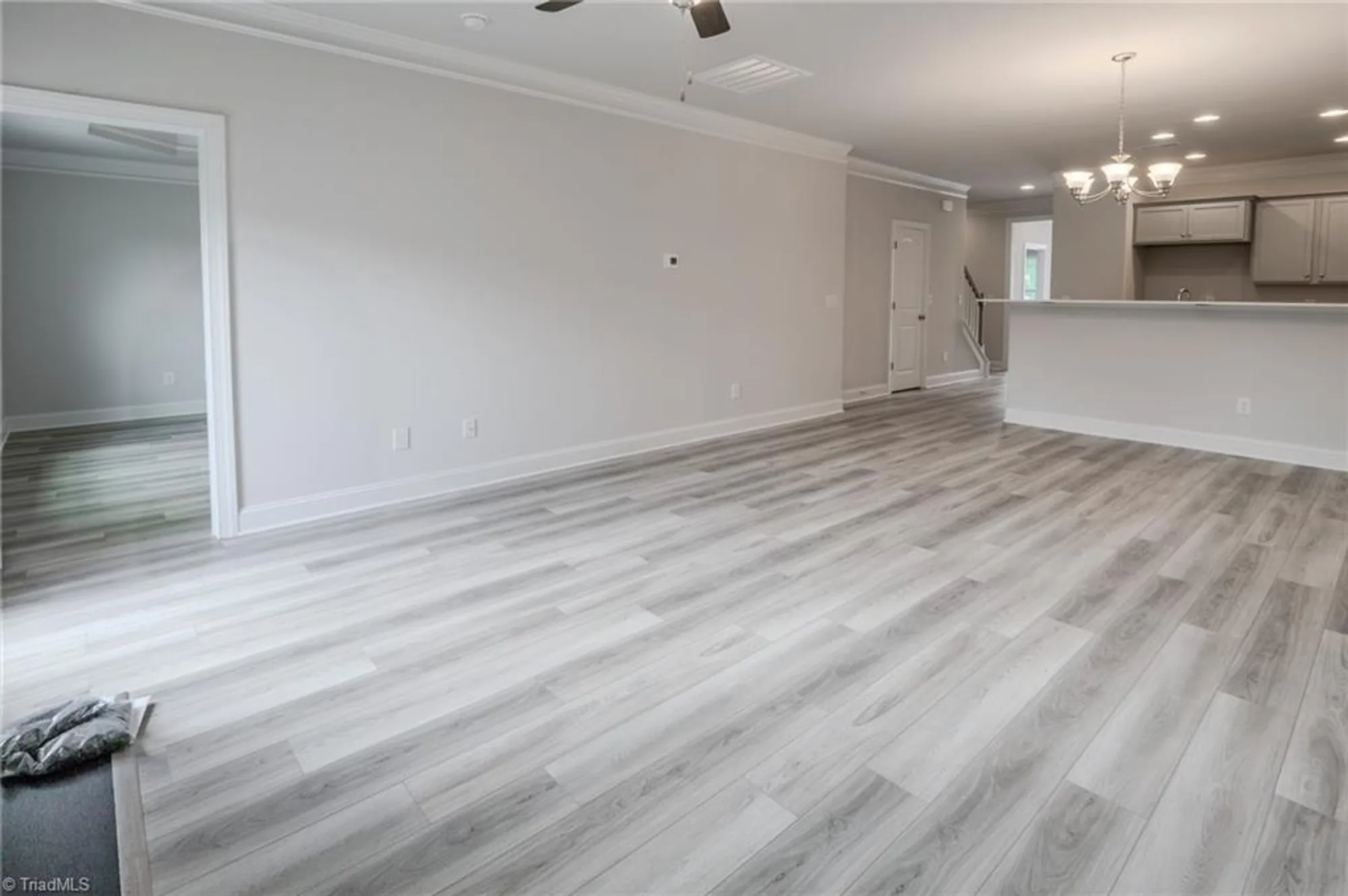 Property Slideshow image 11 of 37 | 202 chariot sq, Winston Salem, NC, 27127