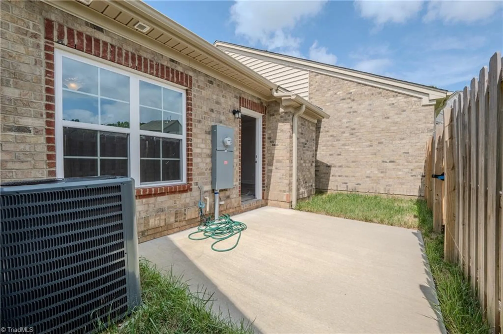 Property Slideshow image 19 of 37 | 202 chariot sq, Winston Salem, NC, 27127