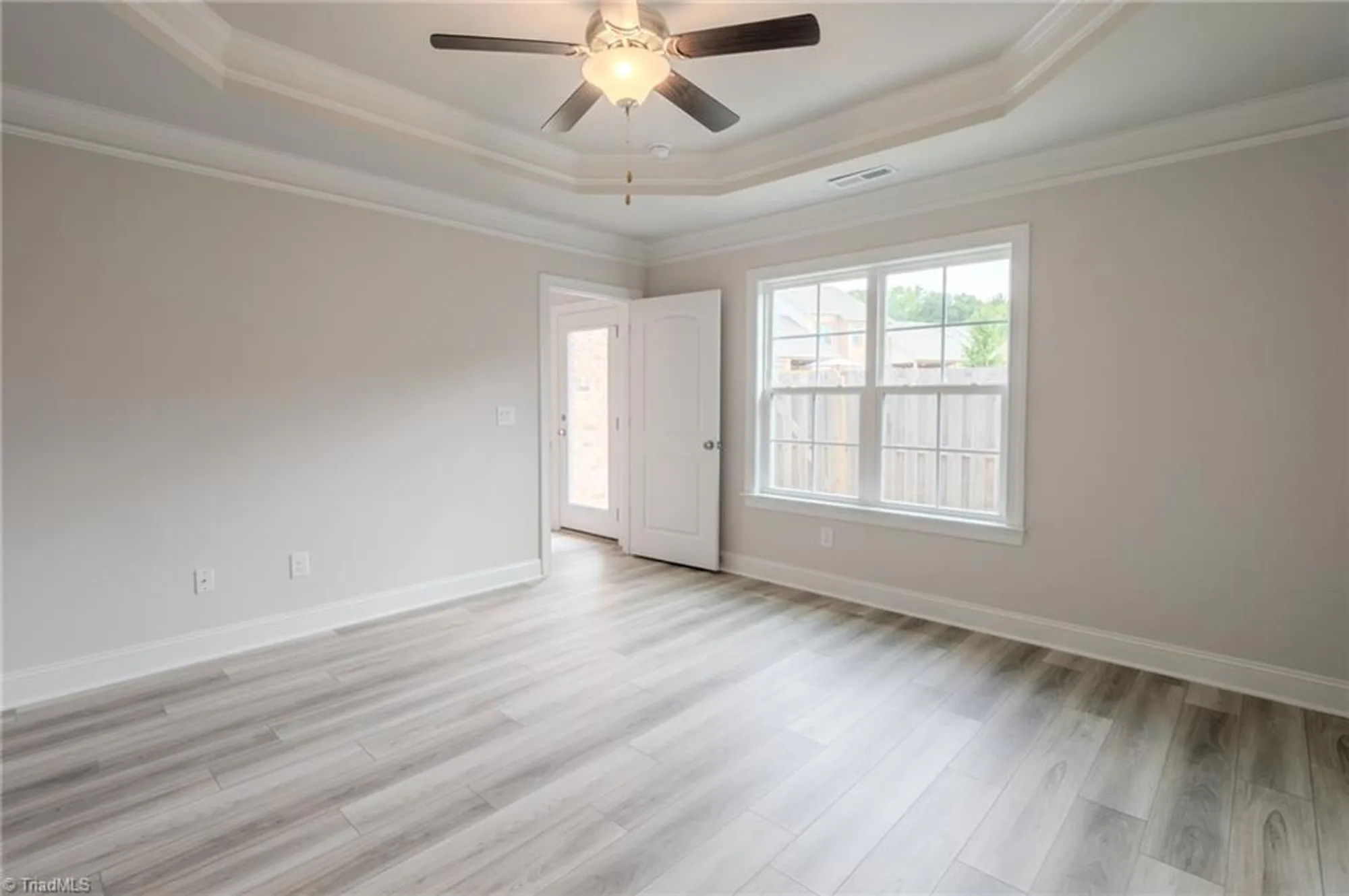 Property Slideshow image 13 of 37 | 202 chariot sq, Winston Salem, NC, 27127