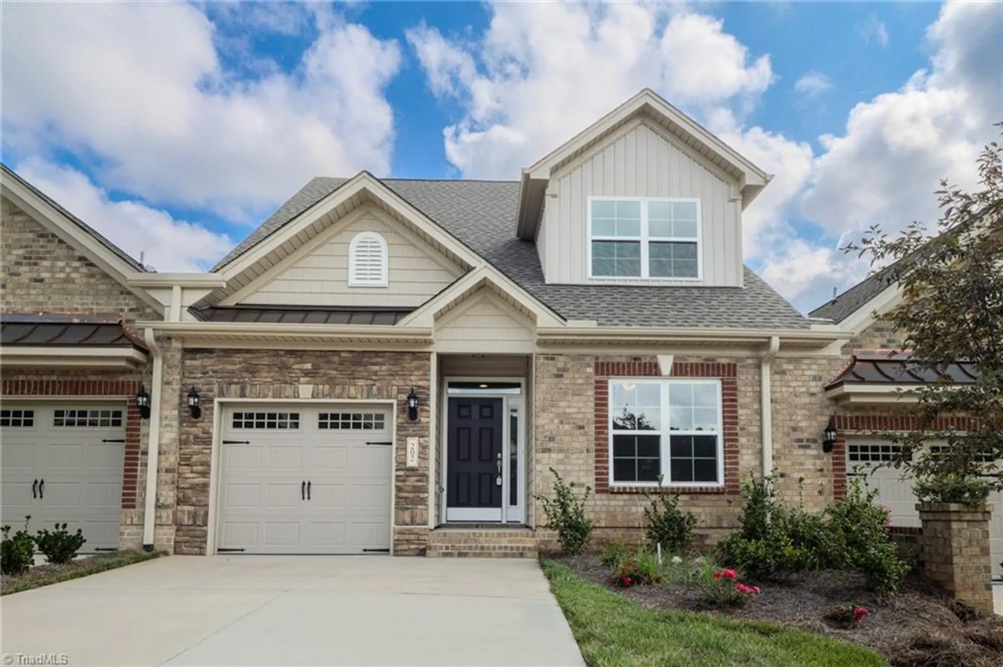 Property Slideshow image 1 of 37 | 202 chariot sq, Winston Salem, NC, 27127