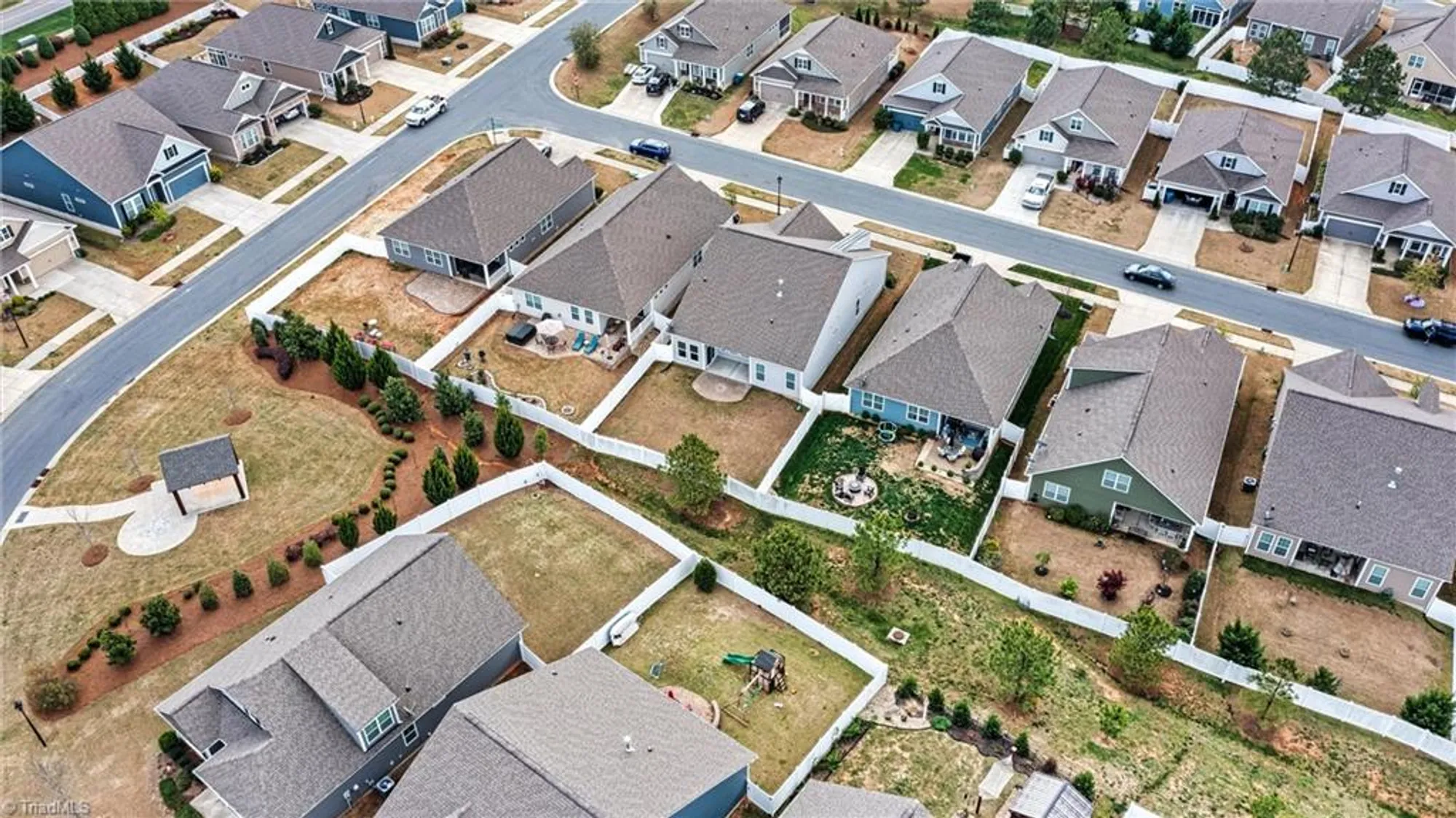 Property Slideshow image 37 of 41 | 7850 fountaingrass ln, Sherrills Ford, NC, 28673