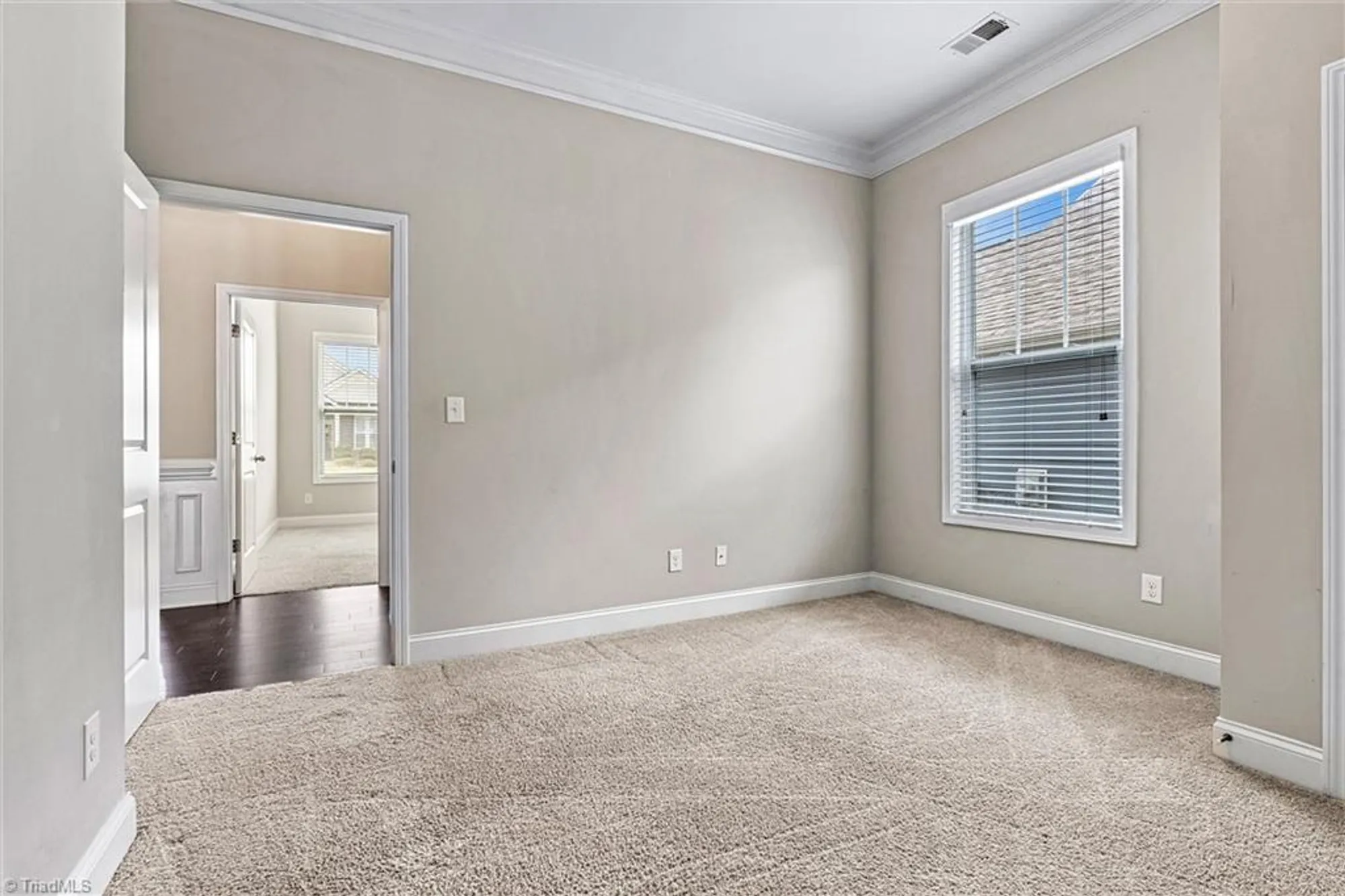 Property Slideshow image 31 of 41 | 7850 fountaingrass ln, Sherrills Ford, NC, 28673