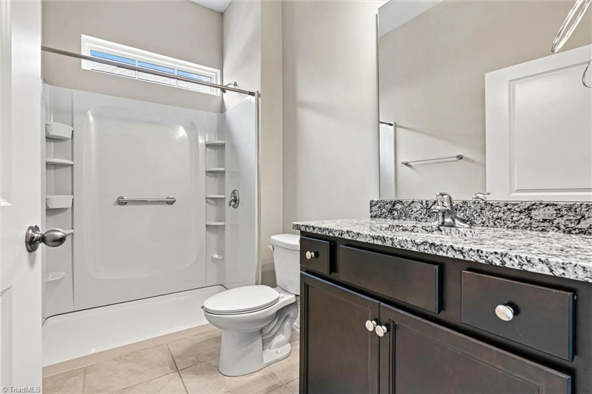 Property Slideshow image 29 of 41 | 7850 fountaingrass ln, Sherrills Ford, NC, 28673