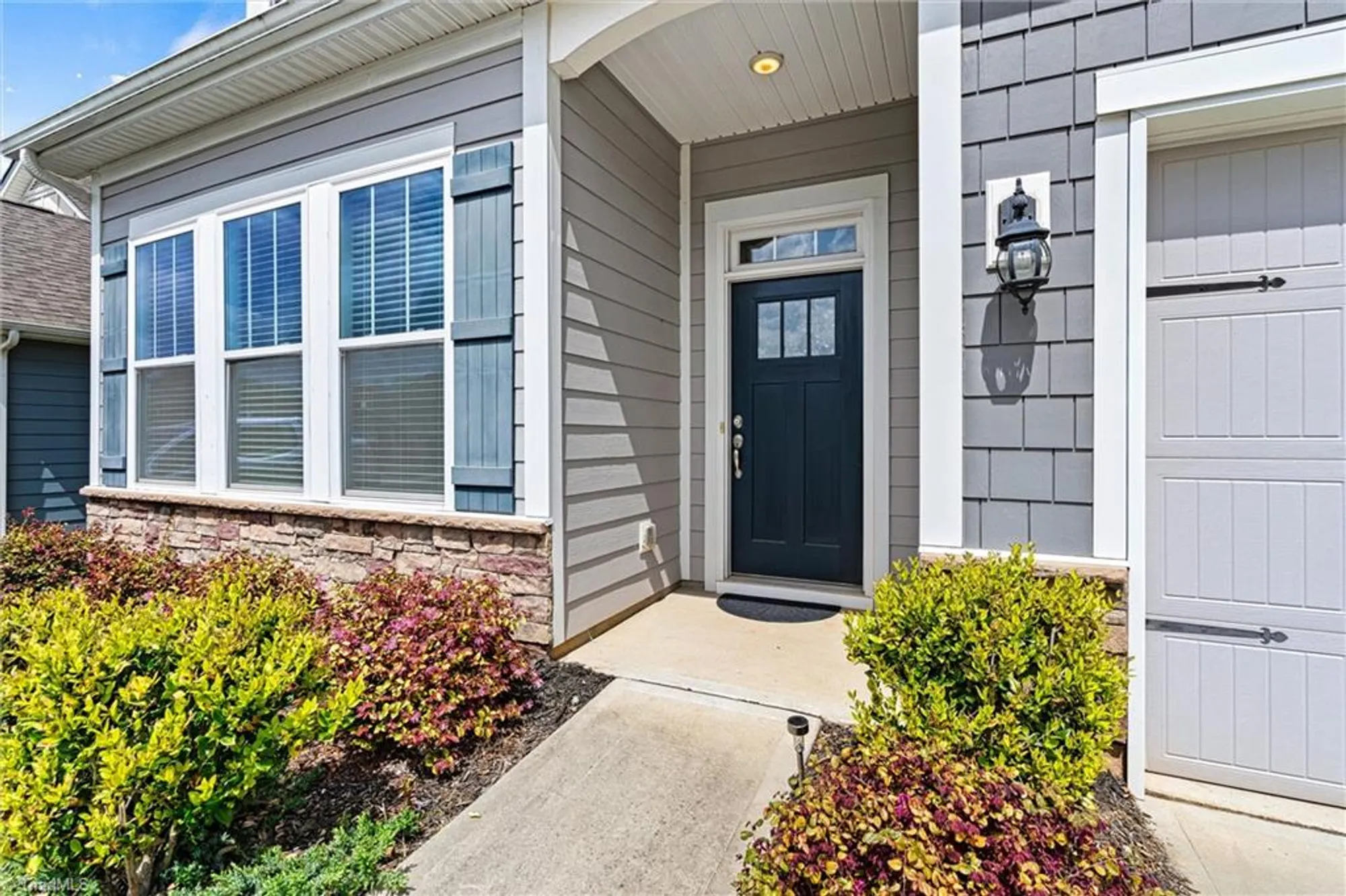 Property Slideshow image 4 of 41 | 7850 fountaingrass ln, Sherrills Ford, NC, 28673