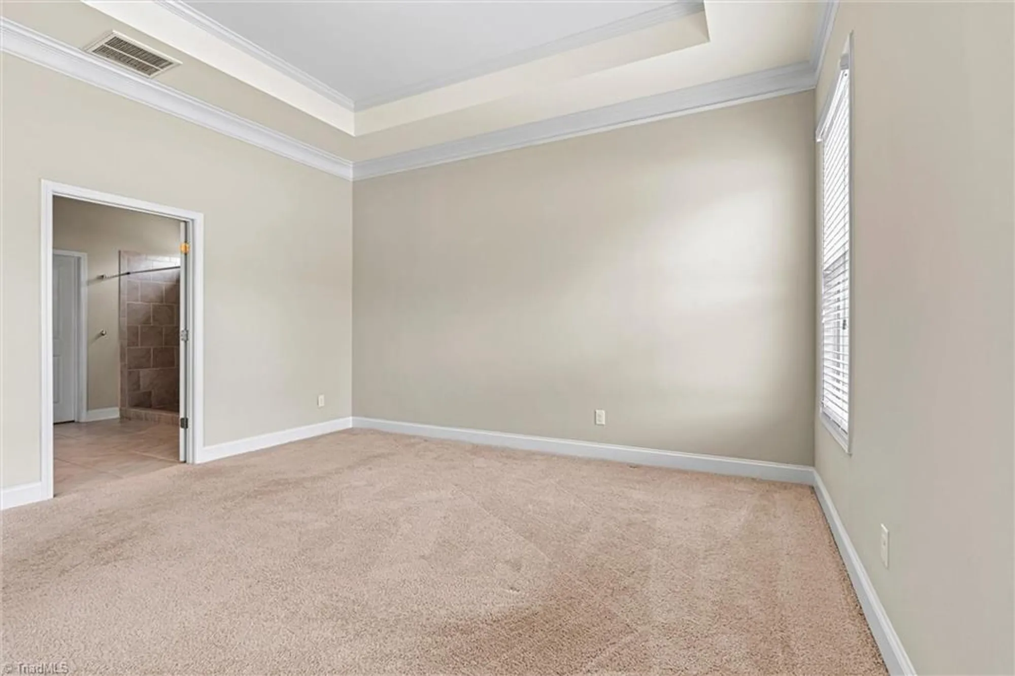 Property Slideshow image 22 of 41 | 7850 fountaingrass ln, Sherrills Ford, NC, 28673