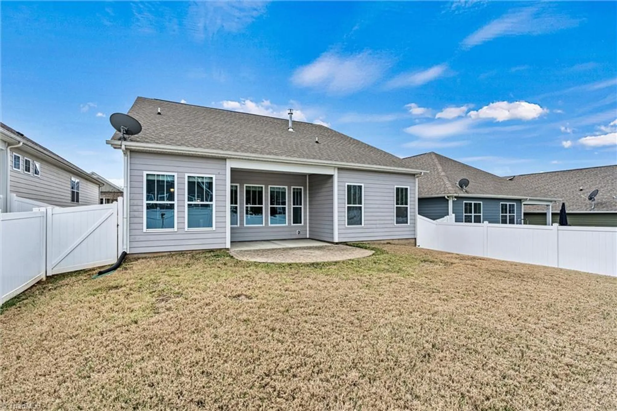 Property Slideshow image 34 of 41 | 7850 fountaingrass ln, Sherrills Ford, NC, 28673