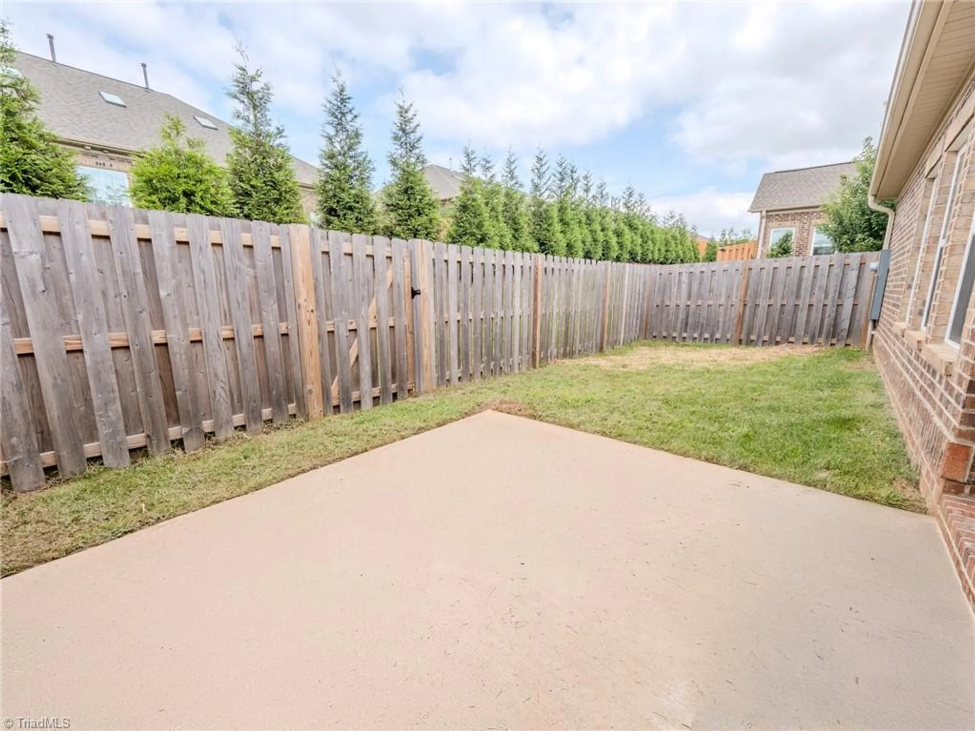 Property Slideshow image 24 of 32 | 2103 friedberg village dr, Winston Salem, NC, 27127