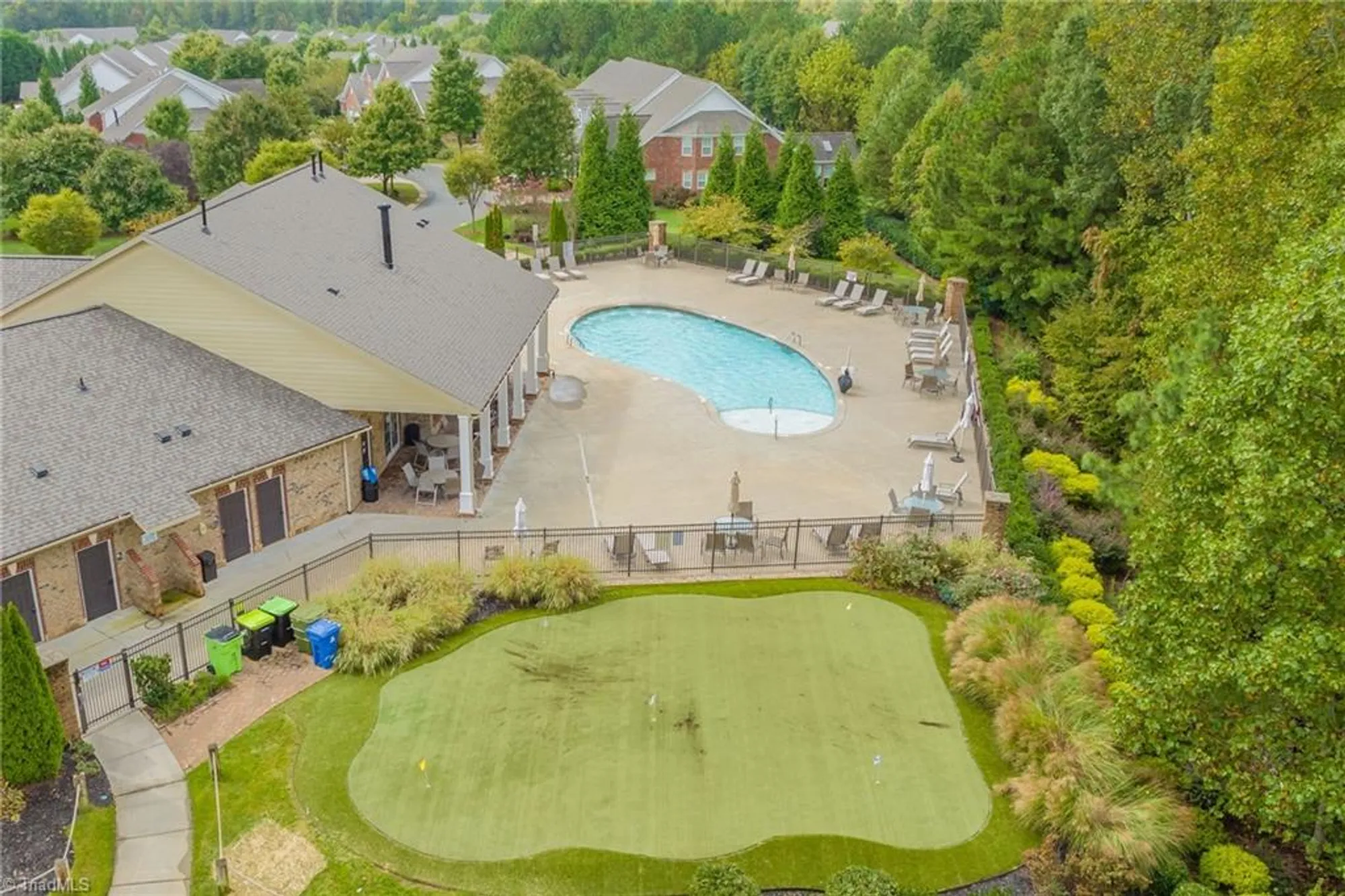 Property Slideshow image 33 of 39 | 502 queensbury dr, Winston Salem, NC, 27127