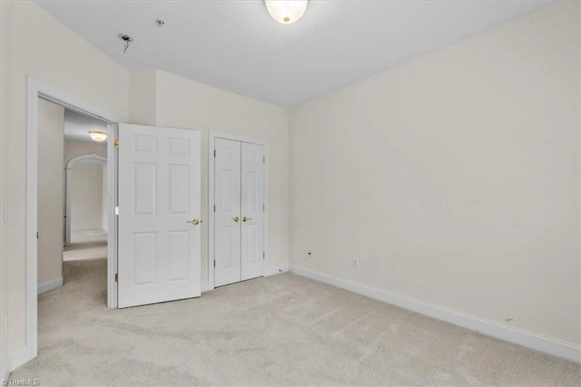 Property Slideshow image 25 of 39 | 524 college rd apt 306, Greensboro, NC, 27410