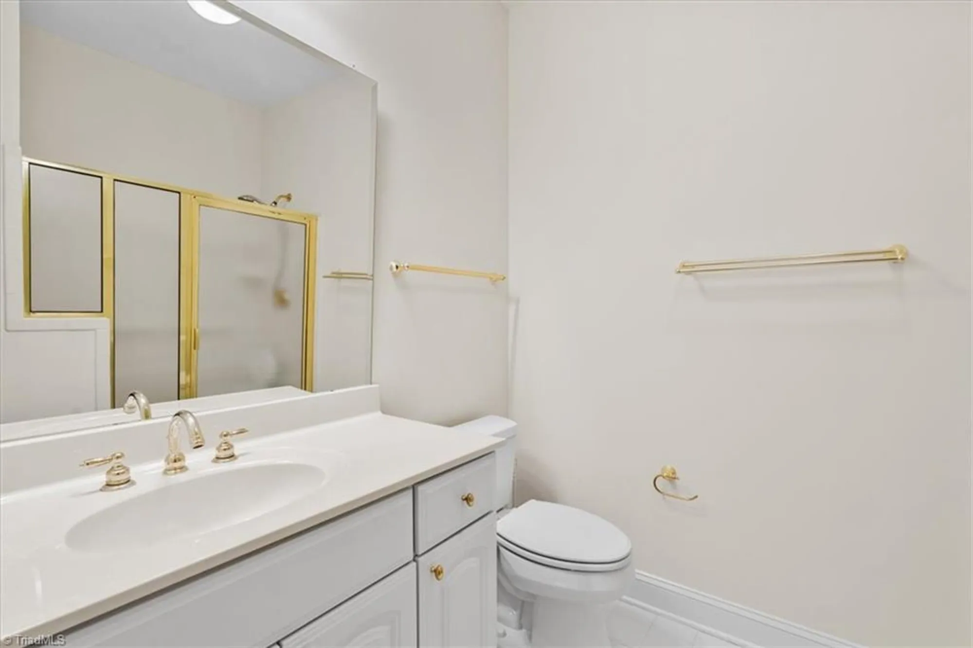 Property Slideshow image 23 of 39 | 524 college rd apt 306, Greensboro, NC, 27410