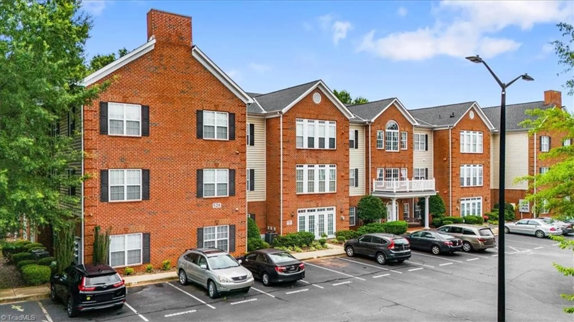 Property Slideshow image 1 of 39 | 524 college rd apt 306, Greensboro, NC, 27410