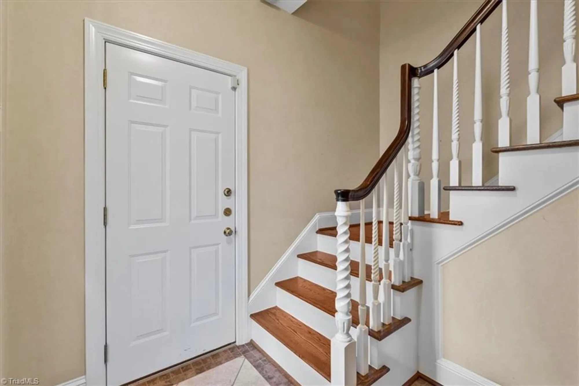 Property Slideshow image 4 of 39 | 10 indigo lake ter p, Greensboro, NC, 27455