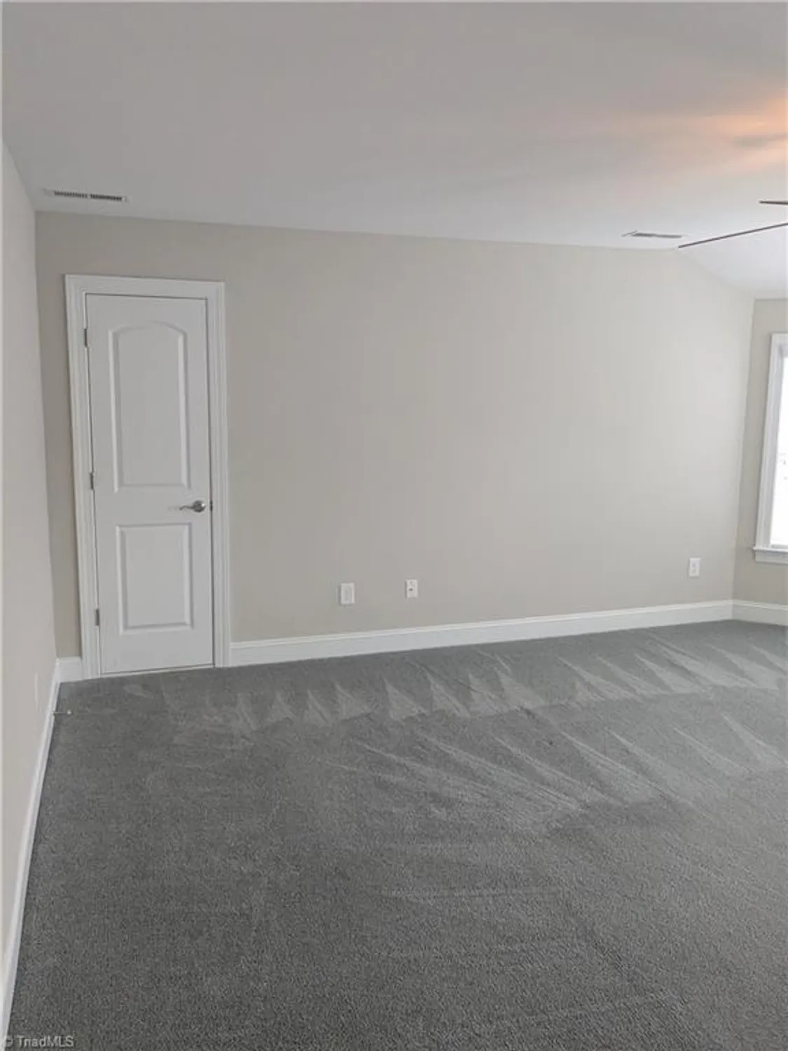 Property Slideshow image 29 of 36 | 405 zurich ct, Winston Salem, NC, 27127