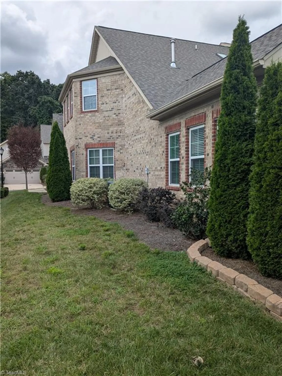 Property Slideshow image 4 of 36 | 405 zurich ct, Winston Salem, NC, 27127