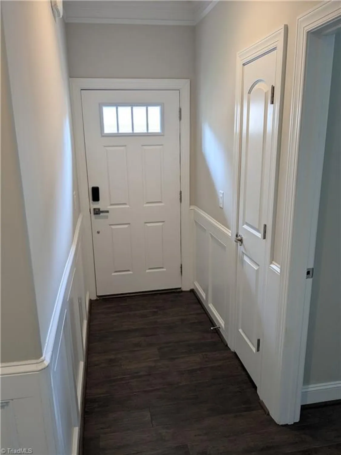 Property Slideshow image 7 of 36 | 405 zurich ct, Winston Salem, NC, 27127