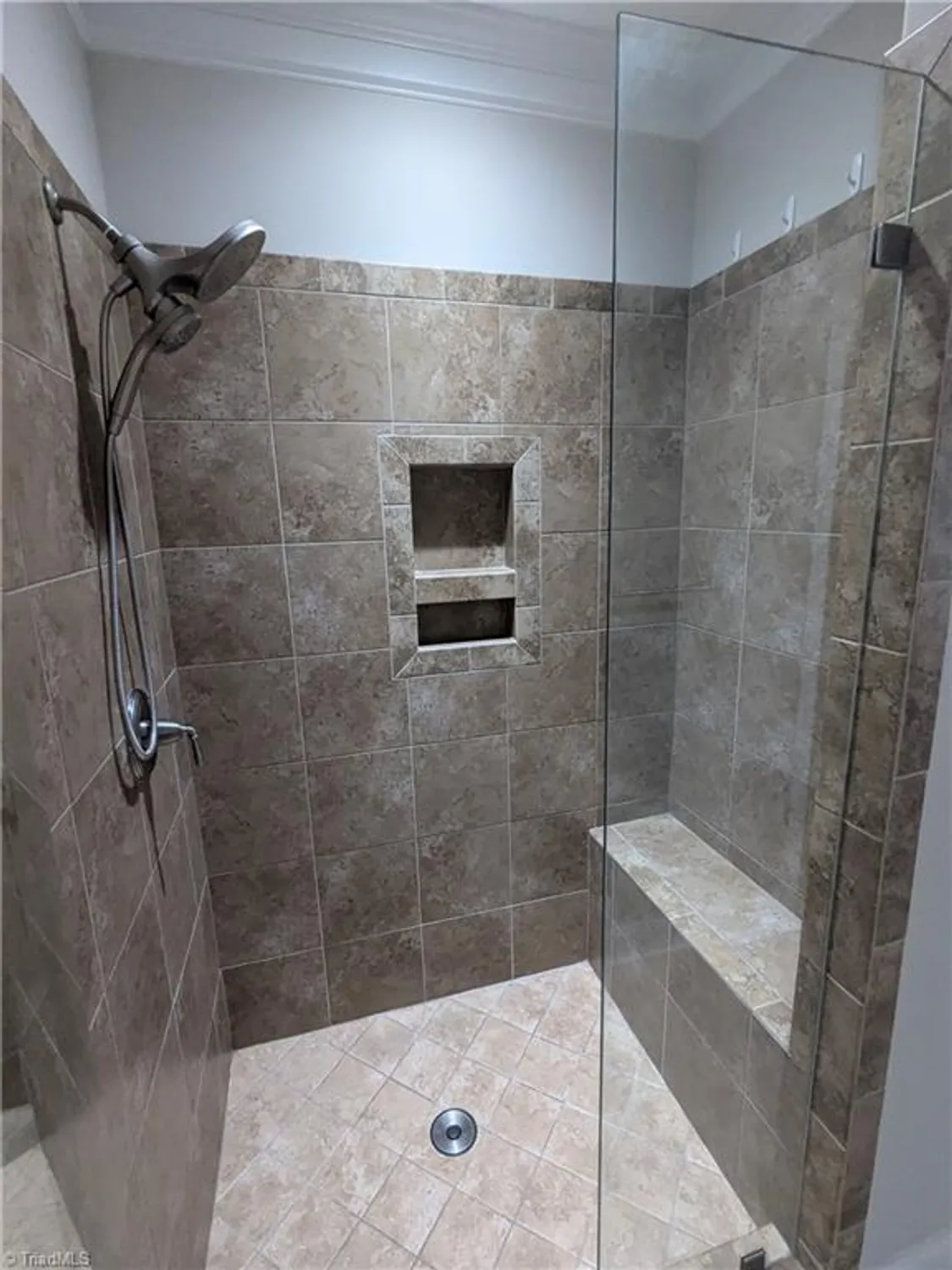 Property Slideshow image 20 of 36 | 405 zurich ct, Winston Salem, NC, 27127