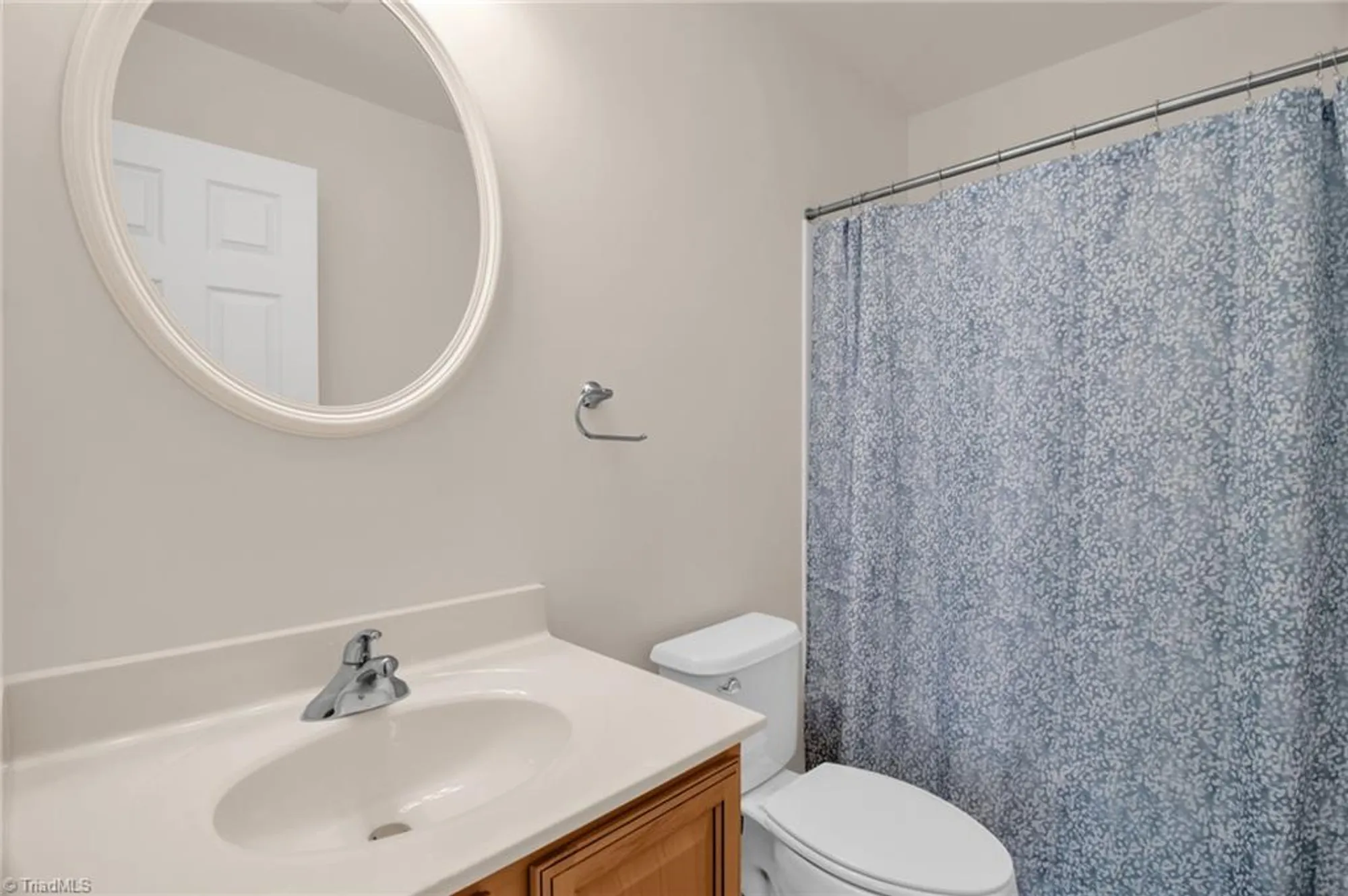 Property Slideshow image 18 of 23 | 307 queensbury dr, Winston Salem, NC, 27127