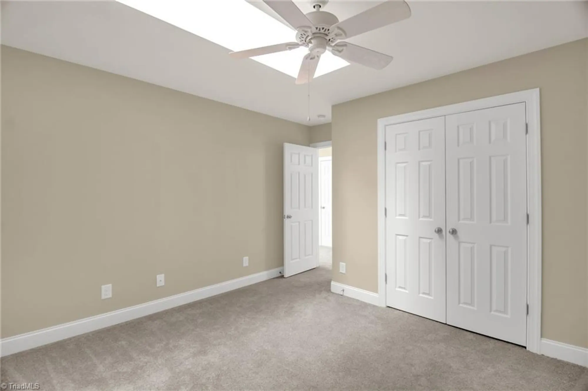 Property Slideshow image 17 of 23 | 307 queensbury dr, Winston Salem, NC, 27127