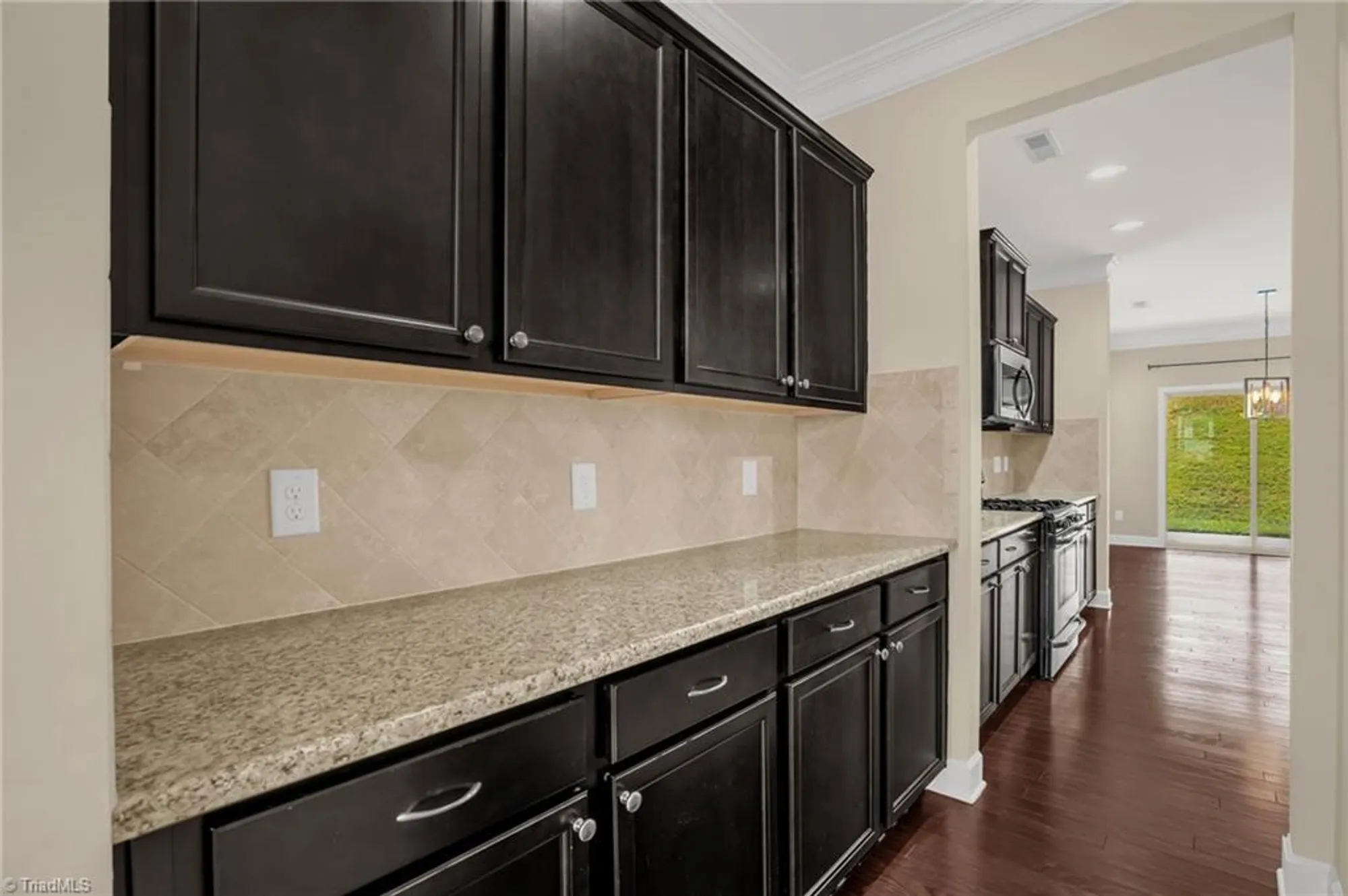 Property Slideshow image 9 of 50 | 1311 lael forest trl, Burlington, NC, 27215