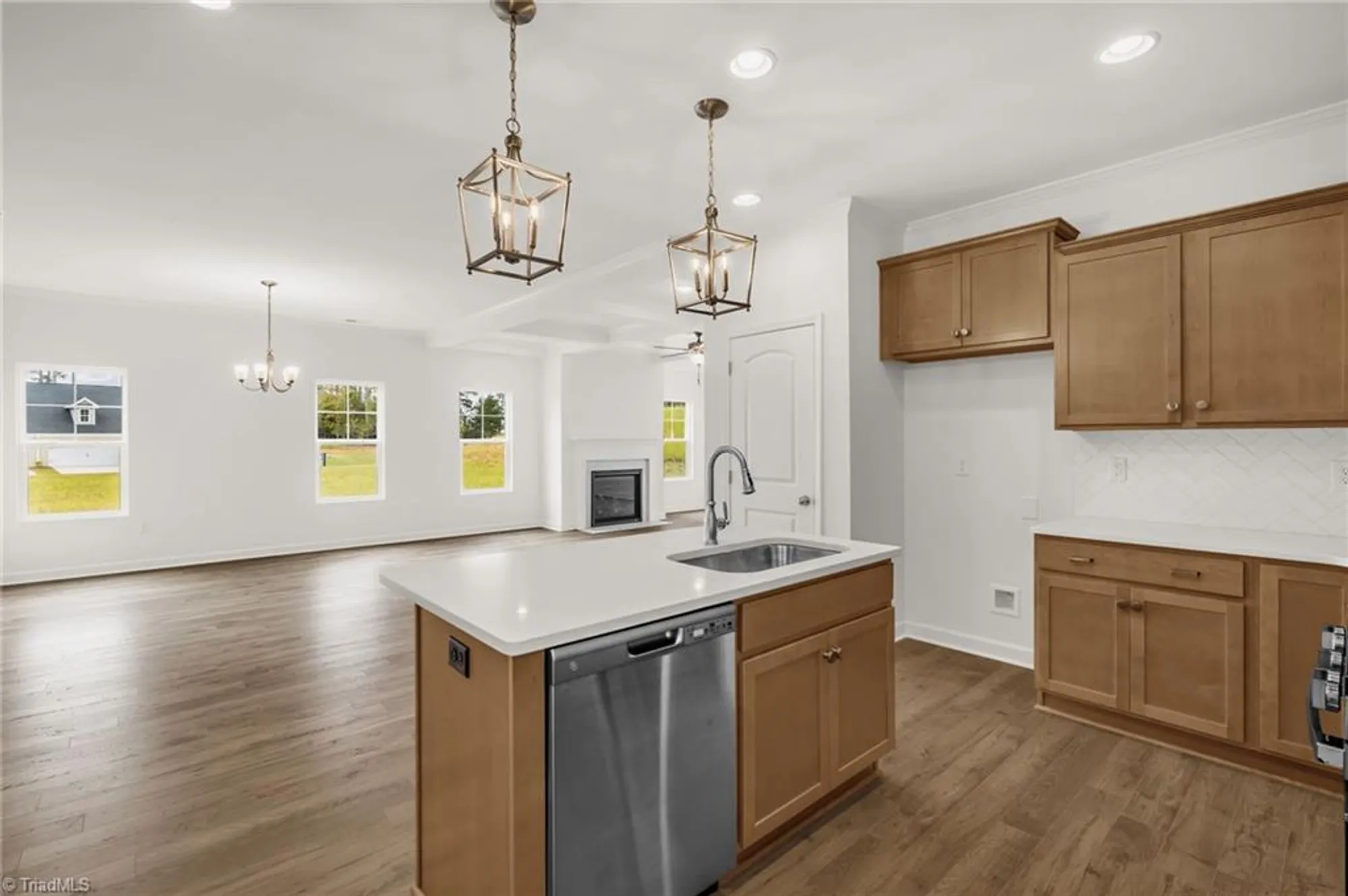 Property Slideshow image 15 of 30 | 201 creekside ter, Clemmons, NC, 27012