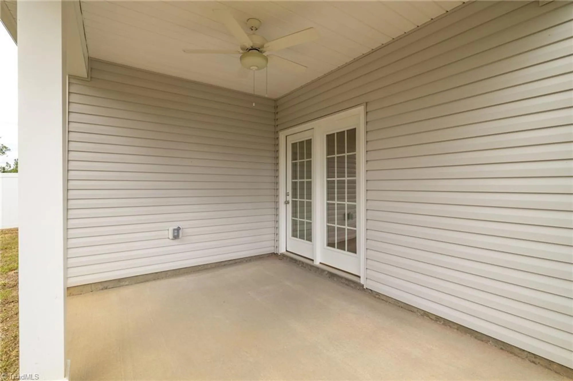 Property Slideshow image 26 of 30 | 201 creekside ter, Clemmons, NC, 27012