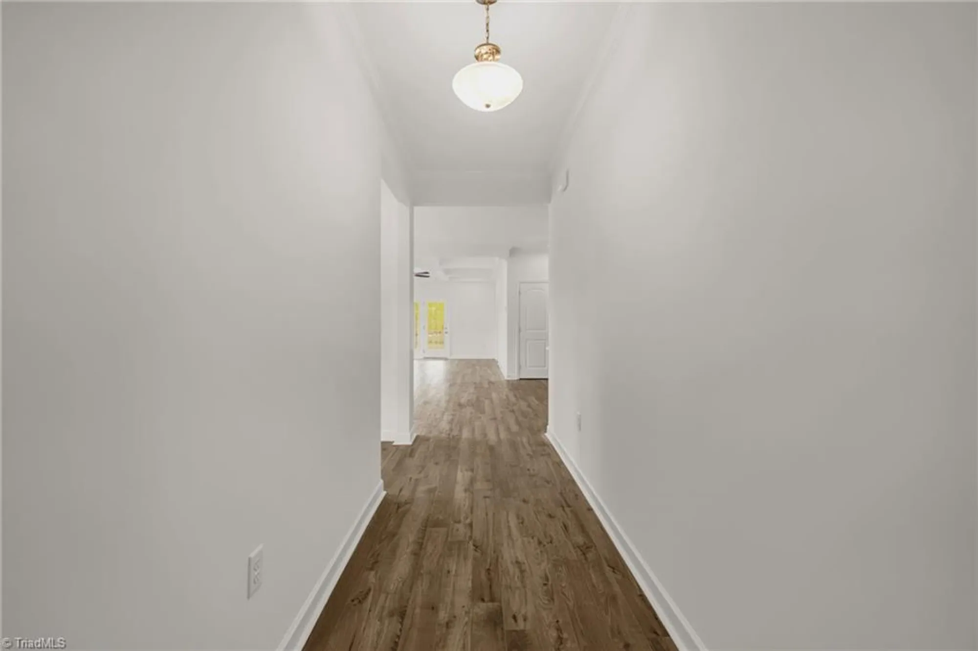 Property Slideshow image 5 of 30 | 201 creekside ter, Clemmons, NC, 27012