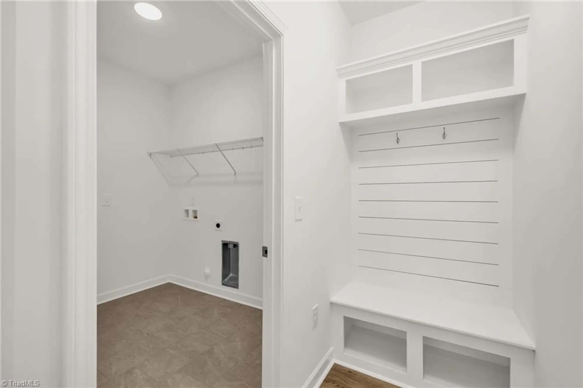 Property Slideshow image 24 of 30 | 201 creekside ter, Clemmons, NC, 27012