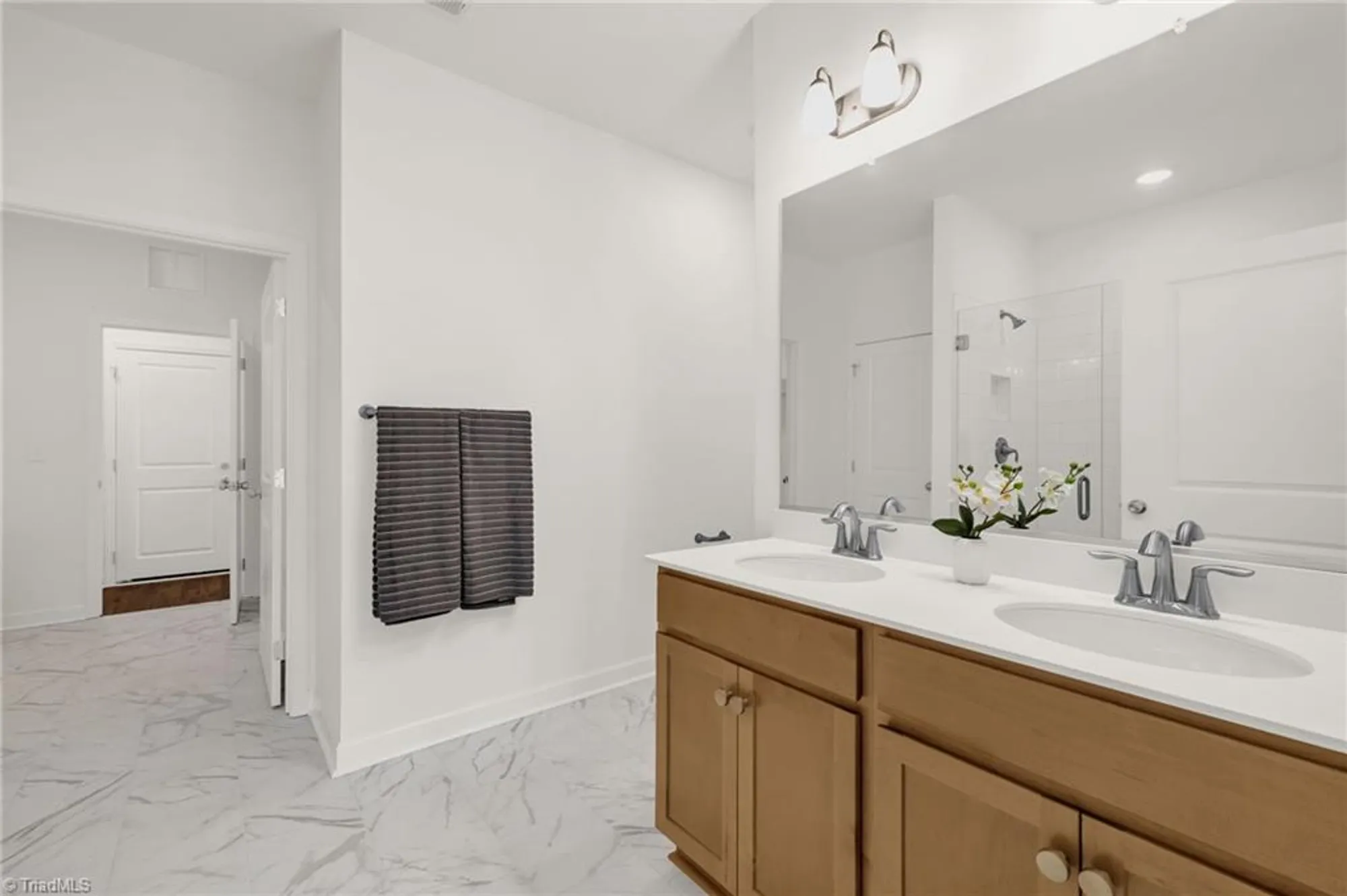 Property Slideshow image 19 of 32 | 301 beeson ct, Clemmons, NC, 27012